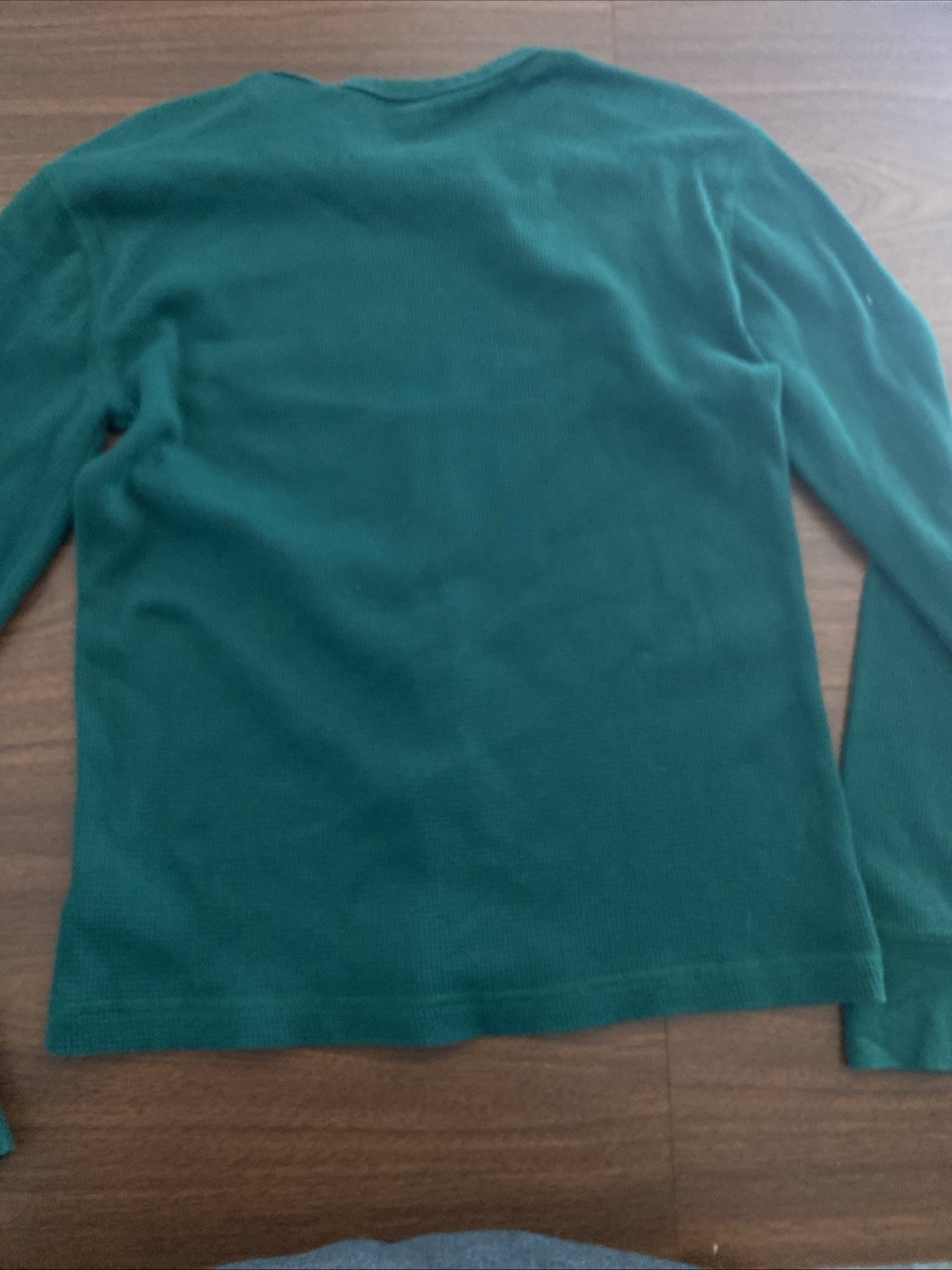 Old Navy unisex small green thermal California long sleeve shirt