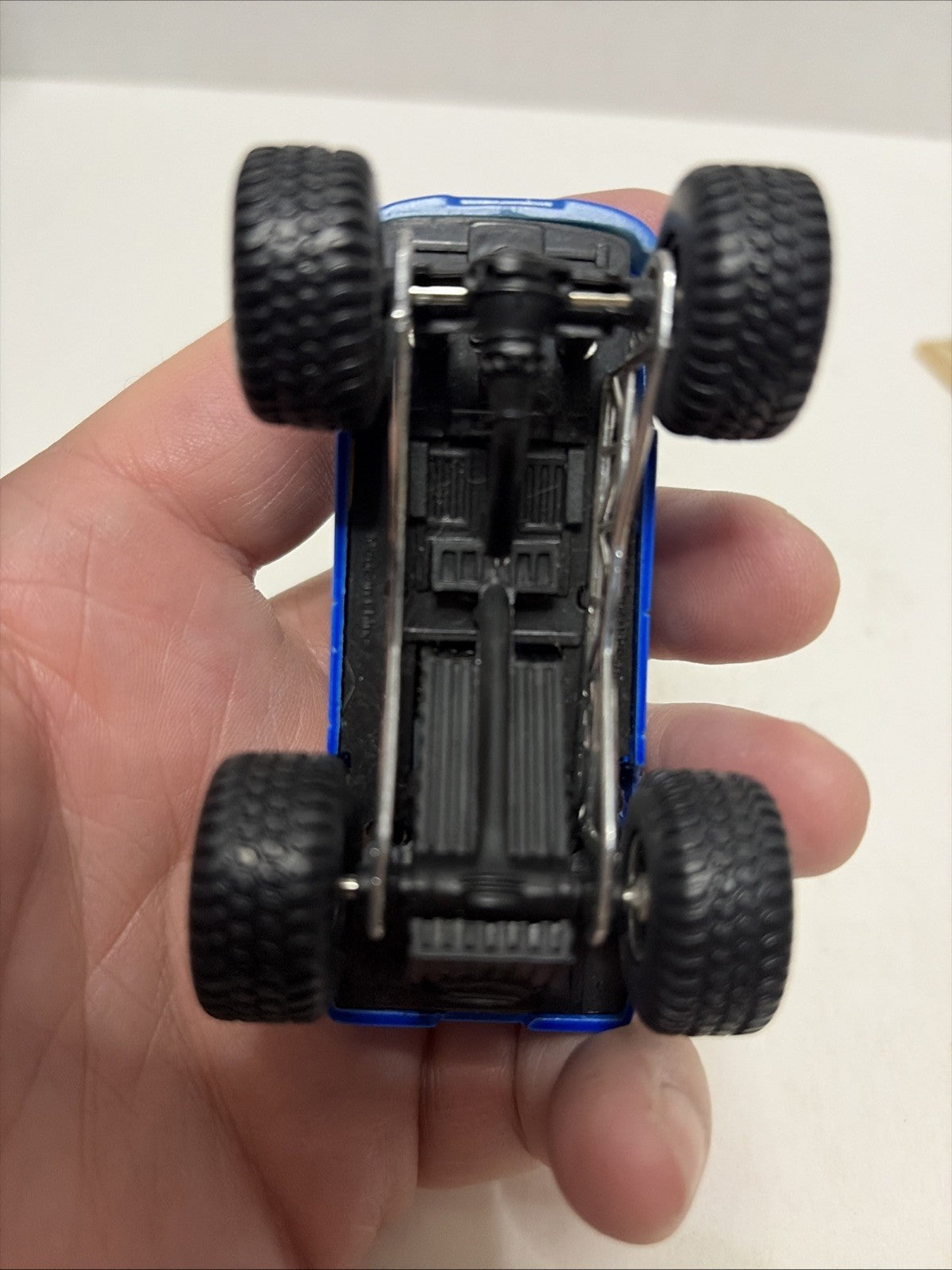 2004 Smart Bean University Of Kentucky Wildcats 4X4 Blue Pullback Truck Toy