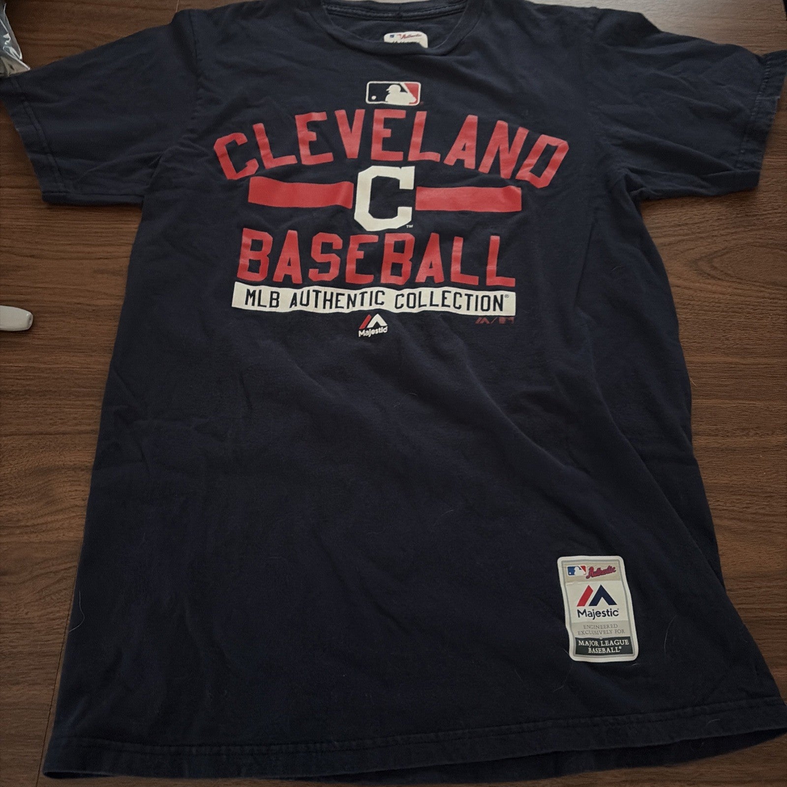 Majestic MLB Cleveland Guardians Baseball Shirt Mens Medium