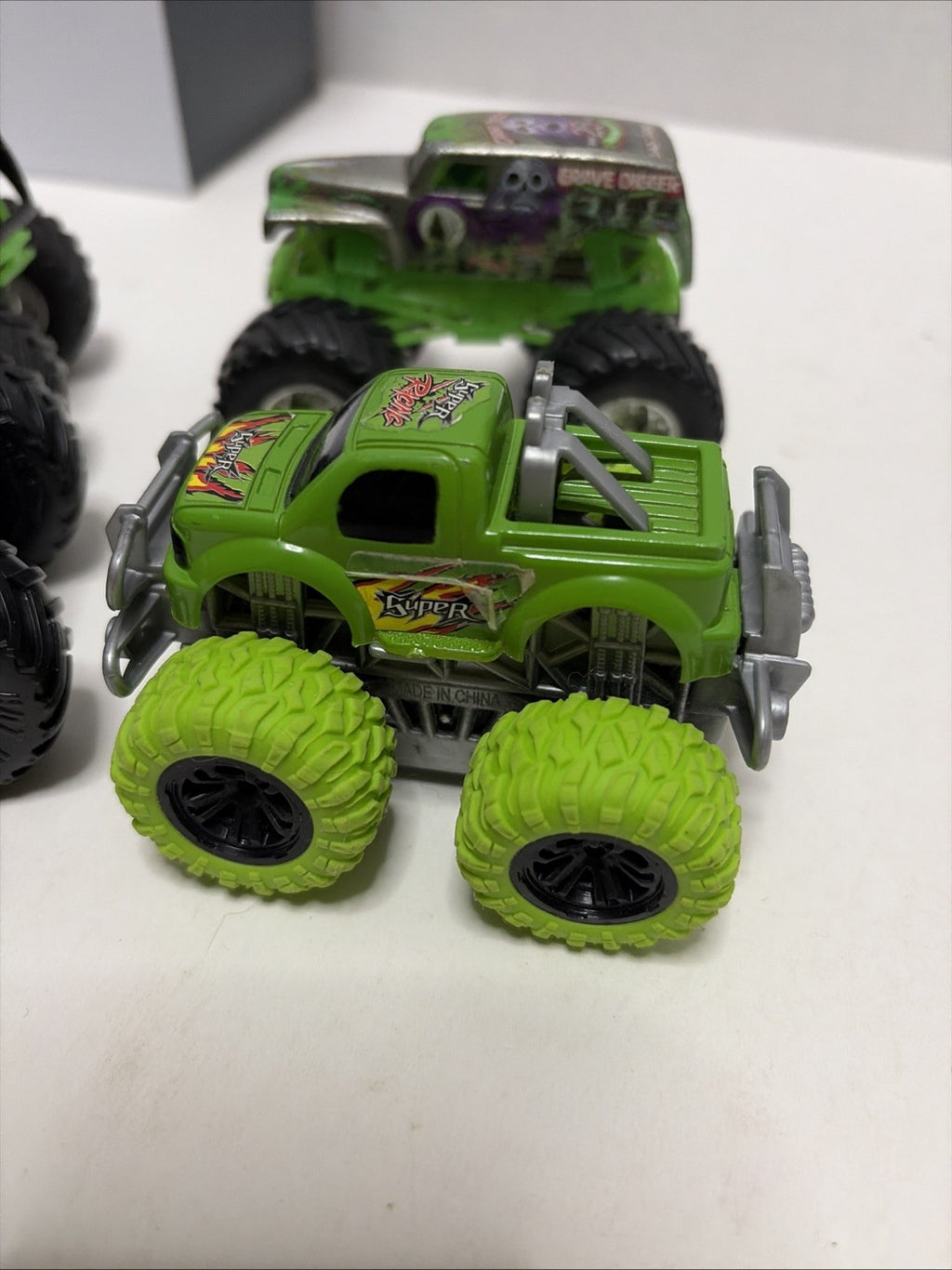 Monster Jam Lot Of 5 Diecast 1:64 Scale Monster Trucks