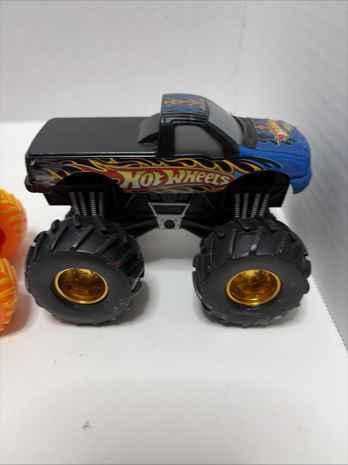Monster Jam Lot Of 6 Diecast 1:64 Scale Monster Trucks