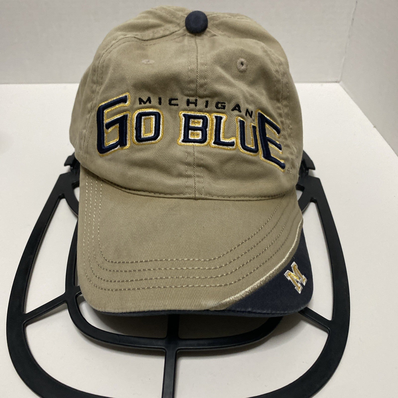 University of Michigan Wolverines go blue baseball cap team starter strap back