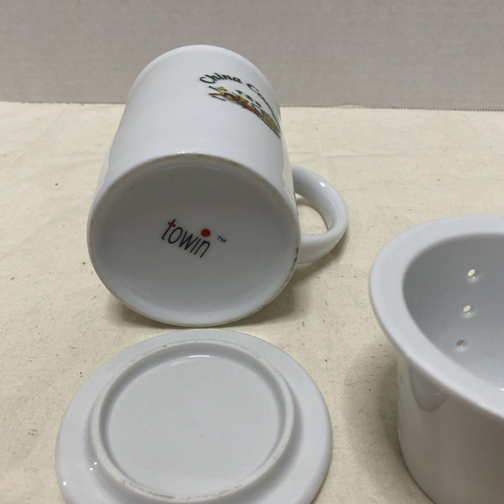 Towin China Cottage Tea Infuser Cup With Lid