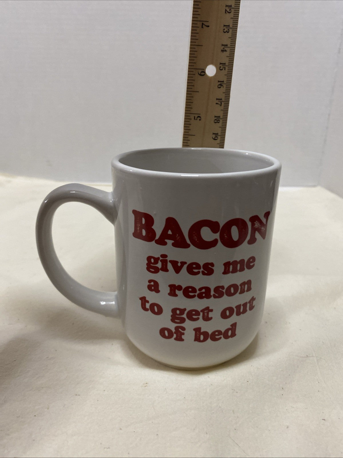 *FUNNY* Bacon Mug Coffee Lovers “Bacon Gives Me A Reason To Get Out Of Bed”