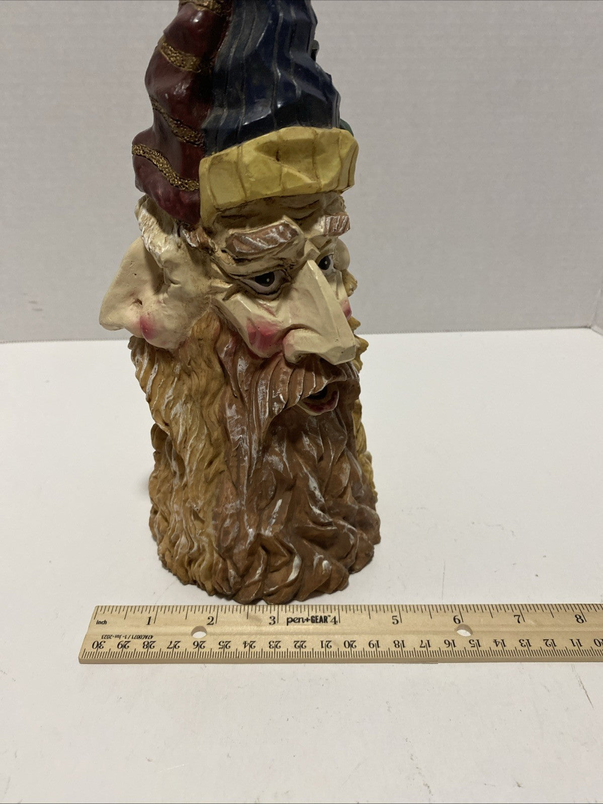 Windsor Collection 3 Sided Christmas Decor Whimsy Gnome/Elves Resin Hats Beards