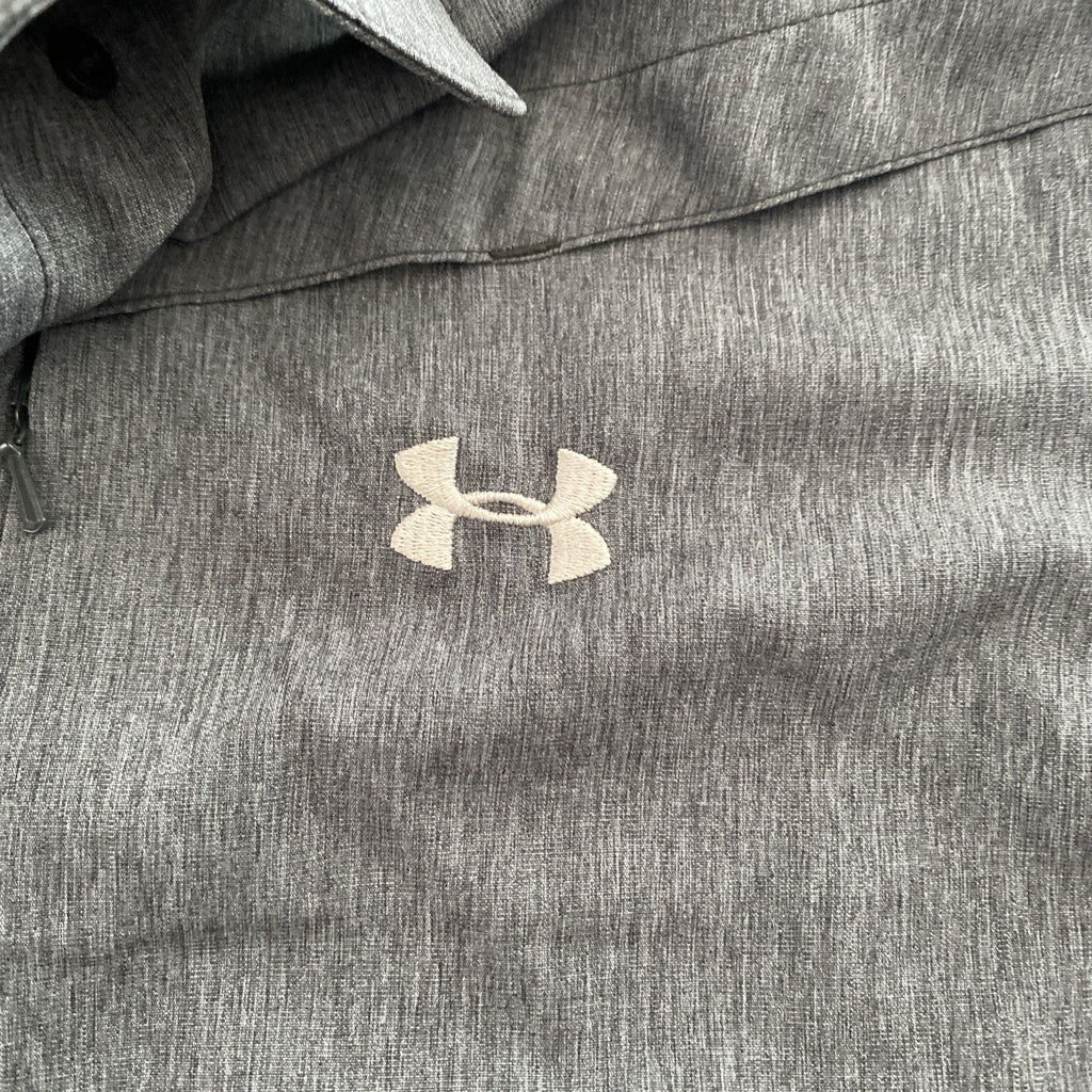 Under Armour extra-large men’s full button up long sleeve gray shirt
