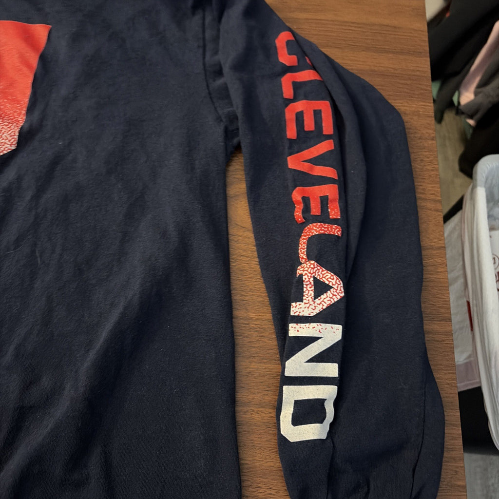 Fanatics MLB Men’s XL Cleveland Guardians Long Sleeve T-Shirt