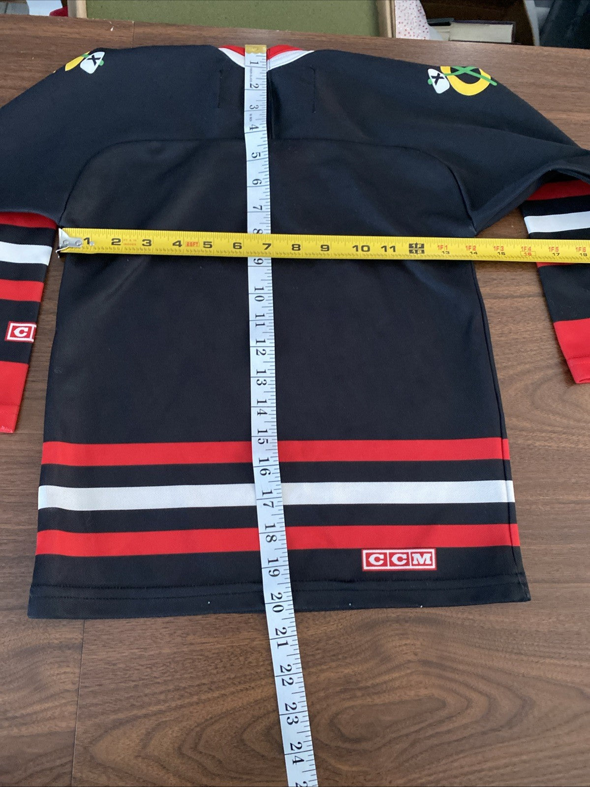 Vintage CCM Chicago Blackhawks Jersey Stitched Sewn Youth S/M Boys Kids 90s