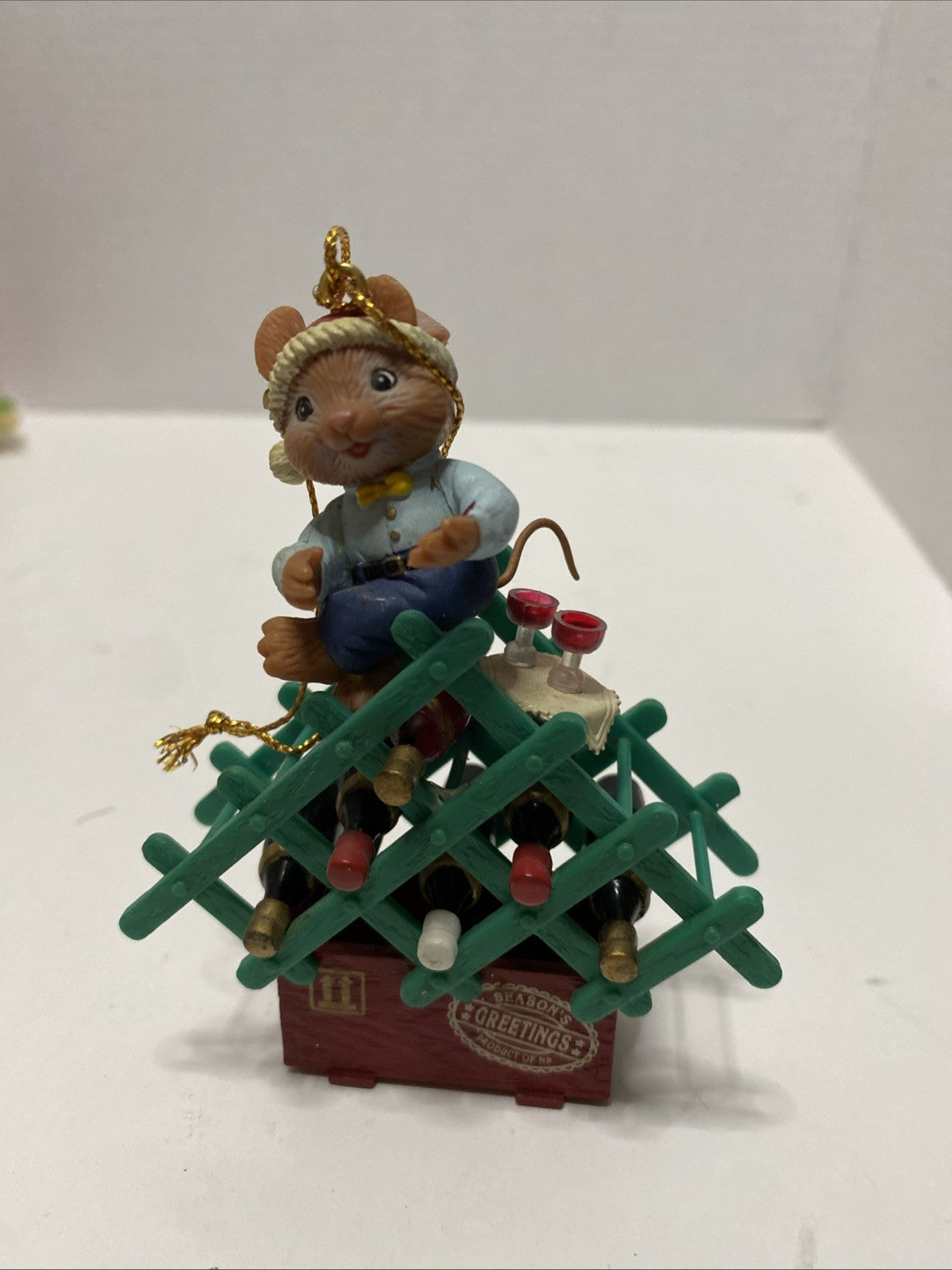 Christmas Traditions Matrix Christmas tree ornament wine rack mouse 1995