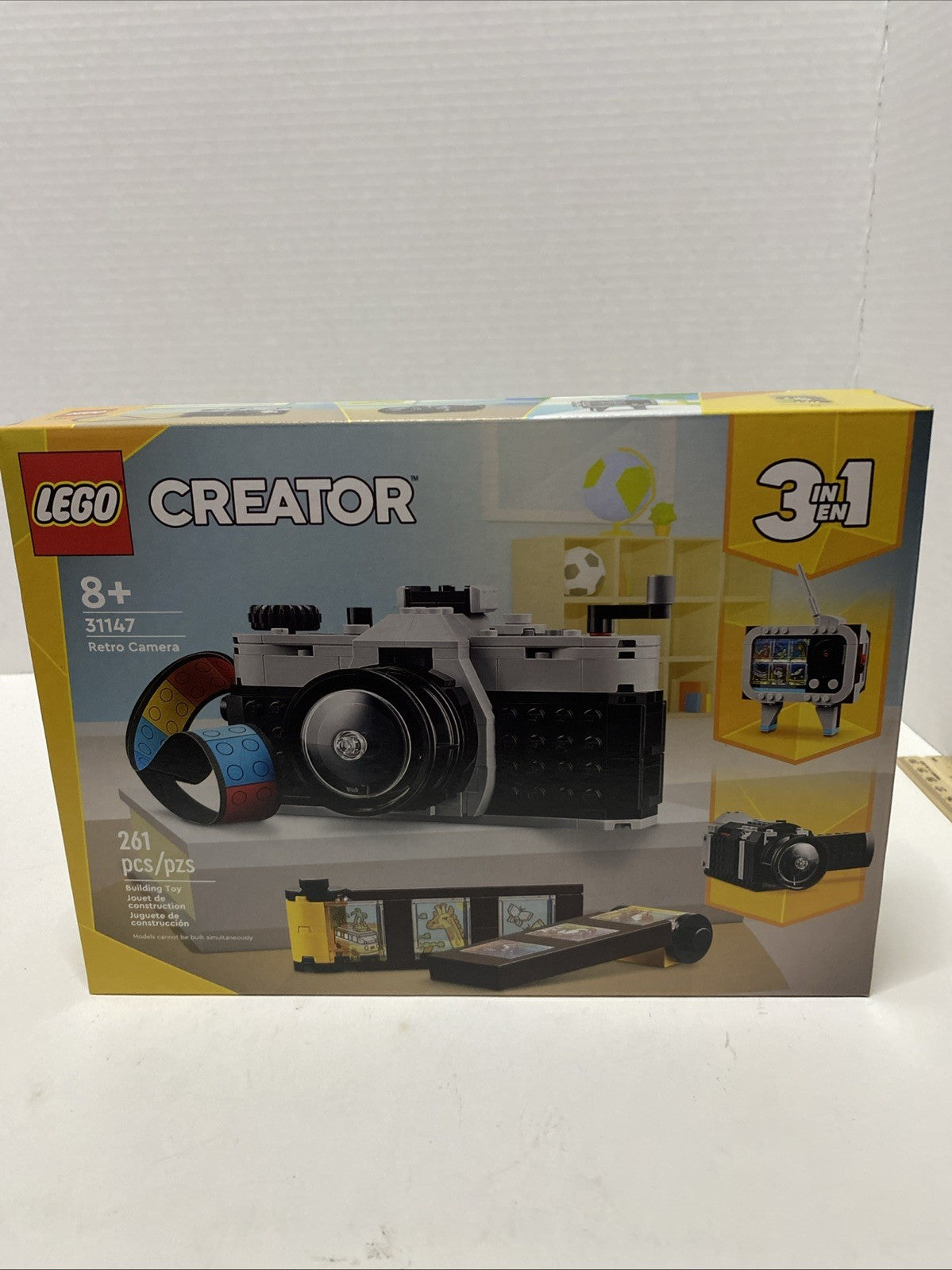 Lego Creator  #31147 3 In 1 Retro Camera 261 Pieces Video Camcorder TV  Sealed