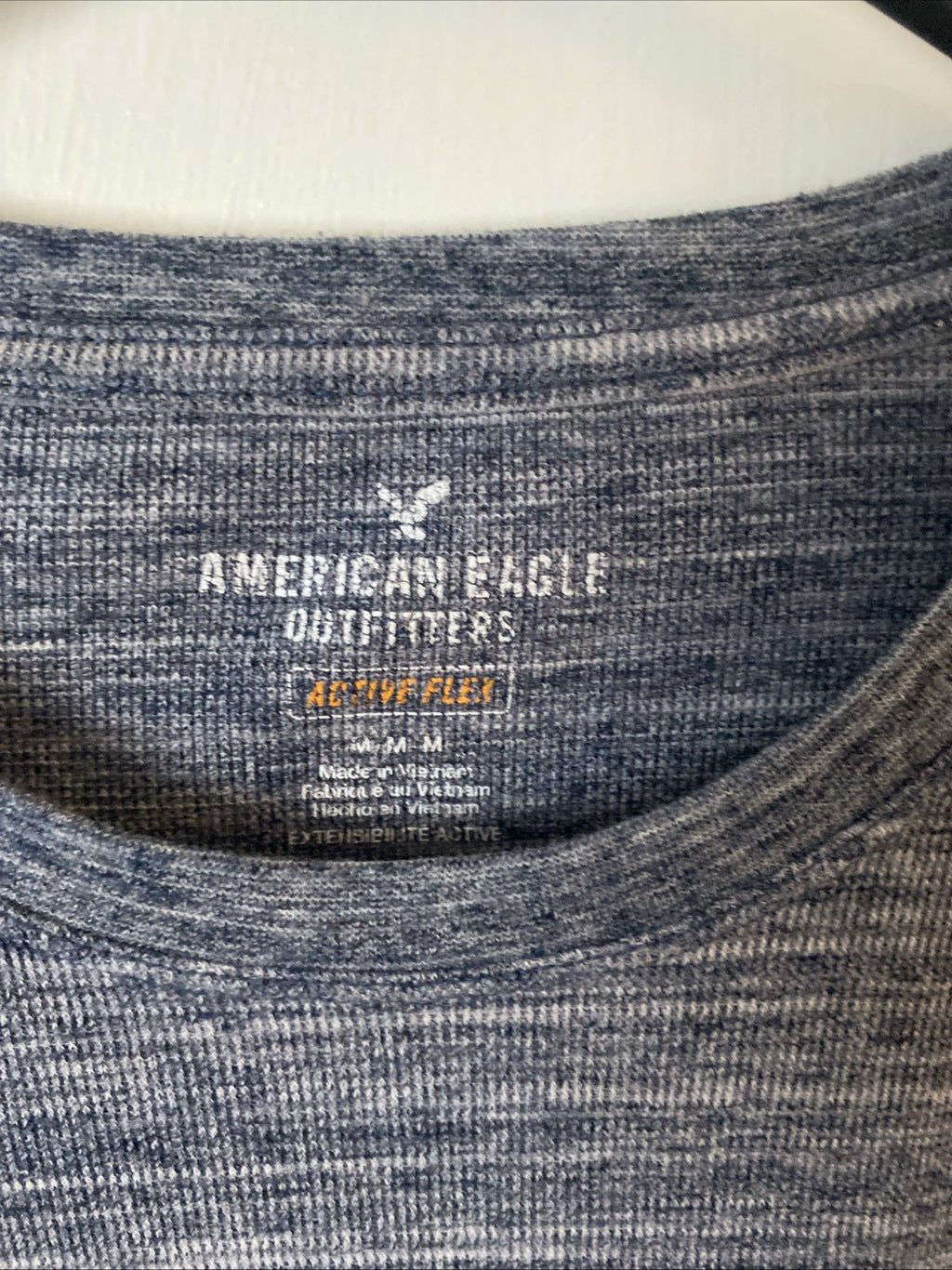 American Eagle outfit outfitter active flex size medium men’s long sleeve gray s