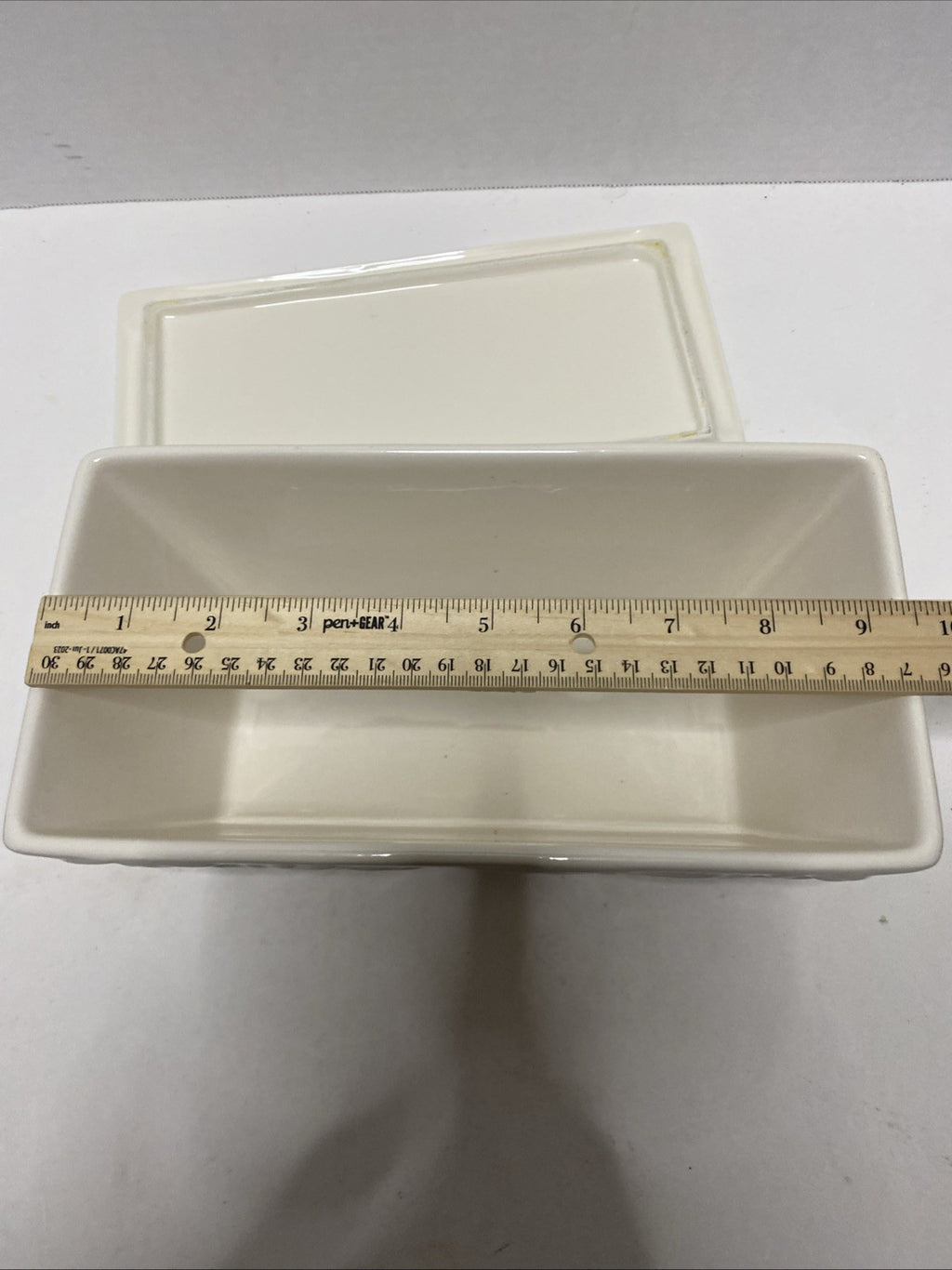 REAL HOME CASSEROLE EARTHENWARE LET US ENTERTAIN YOU  LOAF DISH WITH LID
