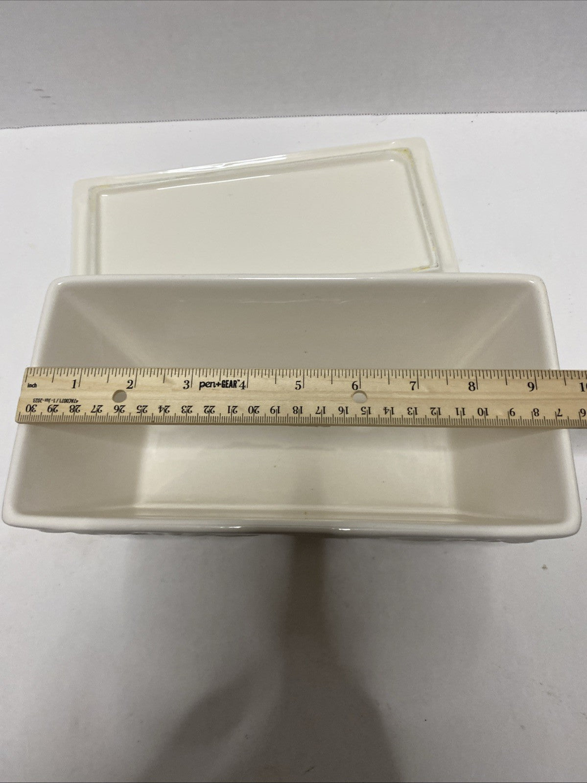 REAL HOME CASSEROLE EARTHENWARE LET US ENTERTAIN YOU  LOAF DISH WITH LID