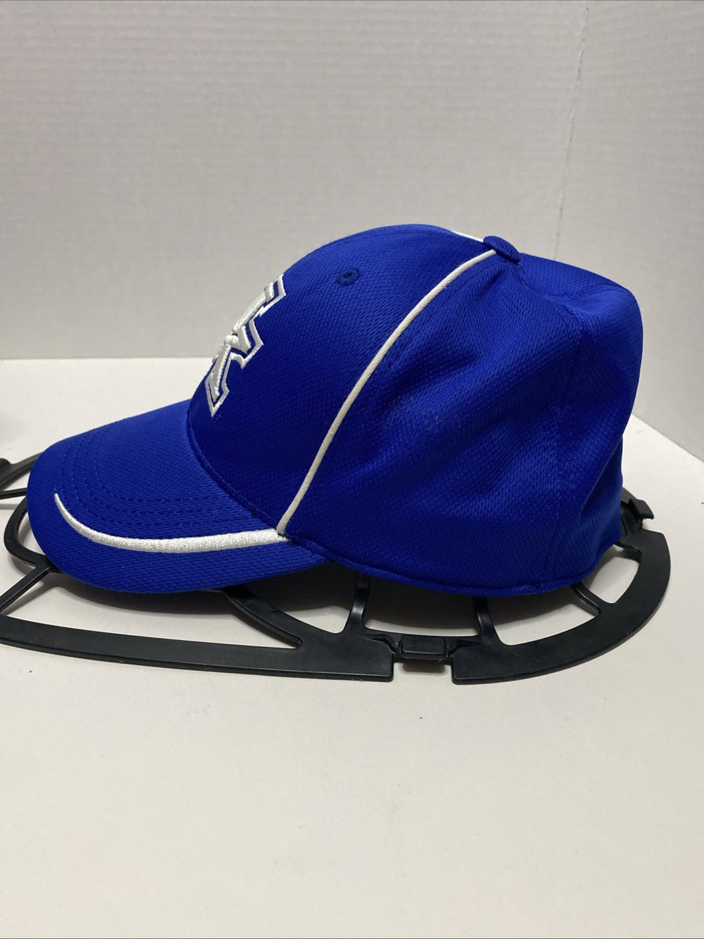 University of Kentucky UK Cap Collegiate Fitted One Fit Top of the World L