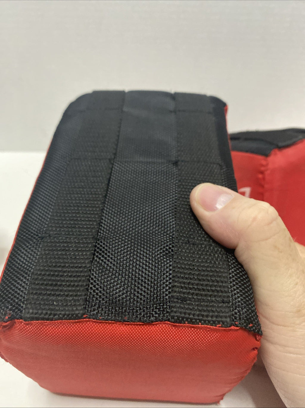 Youth Catchers Knee Support Scarlet