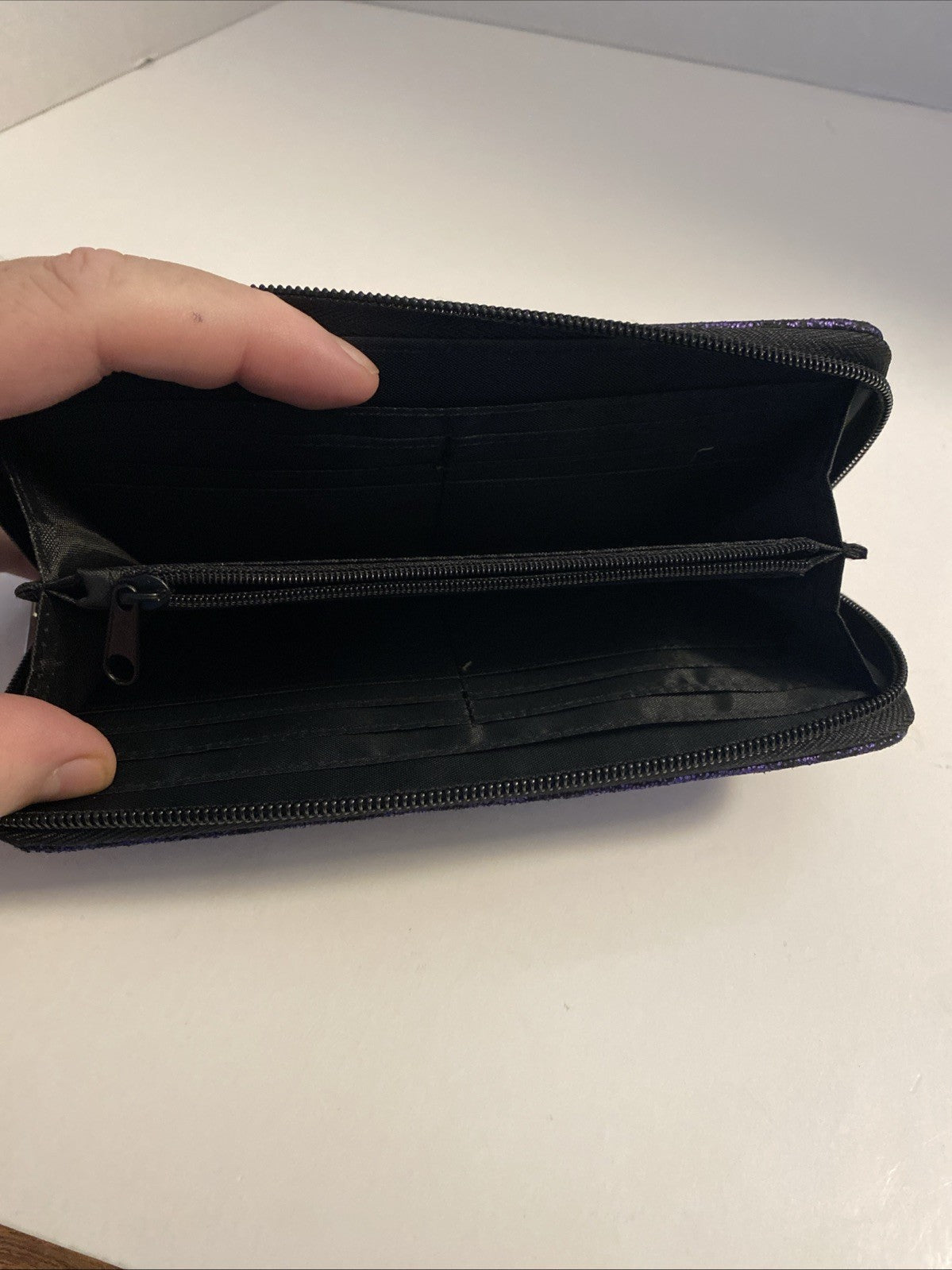 Used / Nightmare Skellington / Purple w/ Face / Zip Around / Wallet w/ Coin