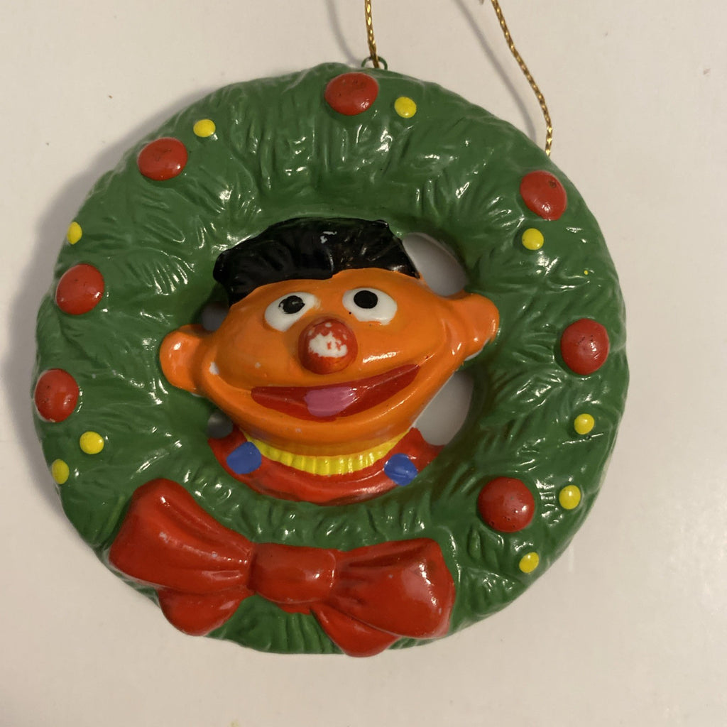 Vintage 1988 Sesame Street Lot Of  6 Holiday Wreath Ornaments