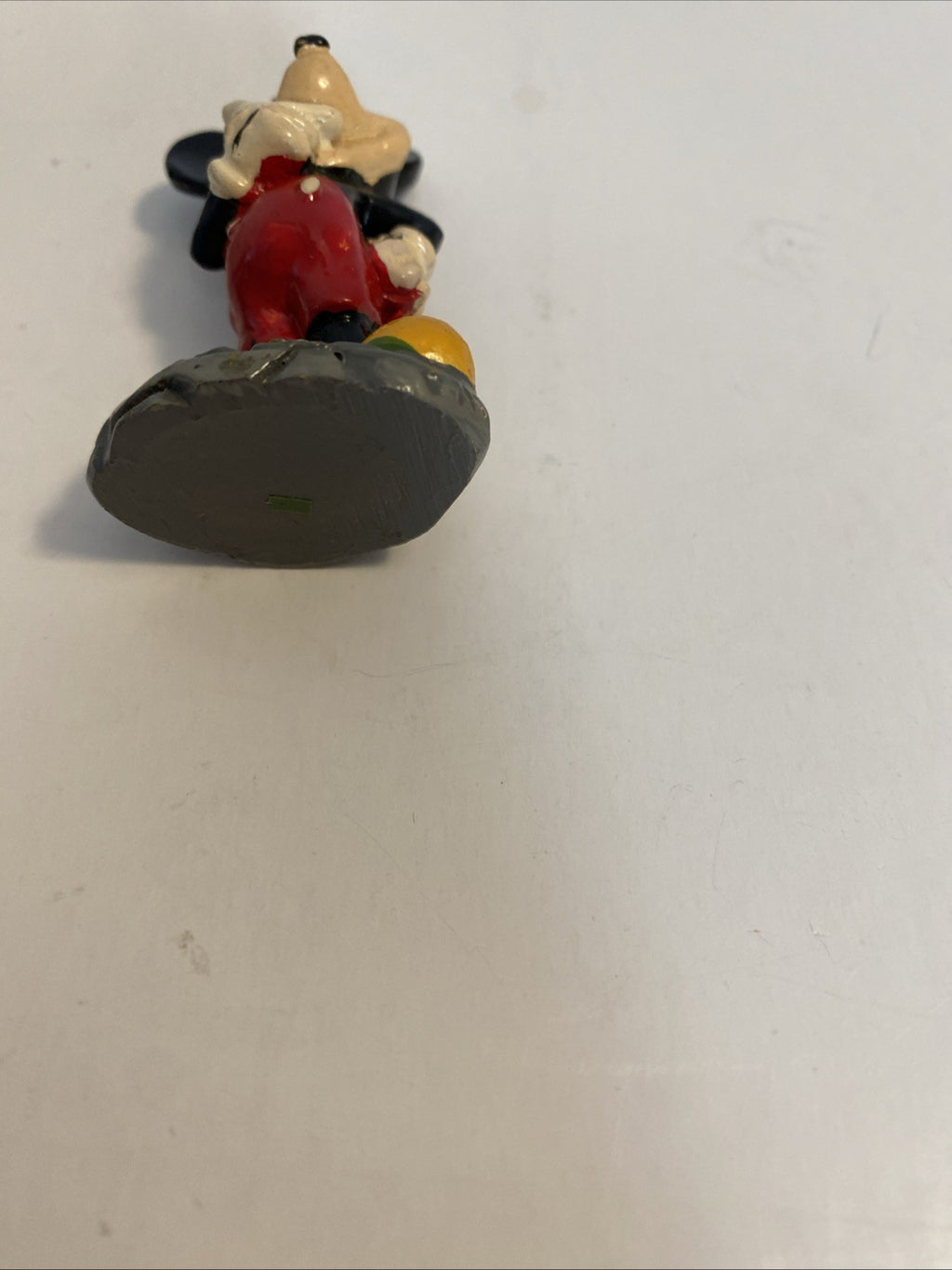 Disney Mickey Mouse Statue 2.5 Inches Tall