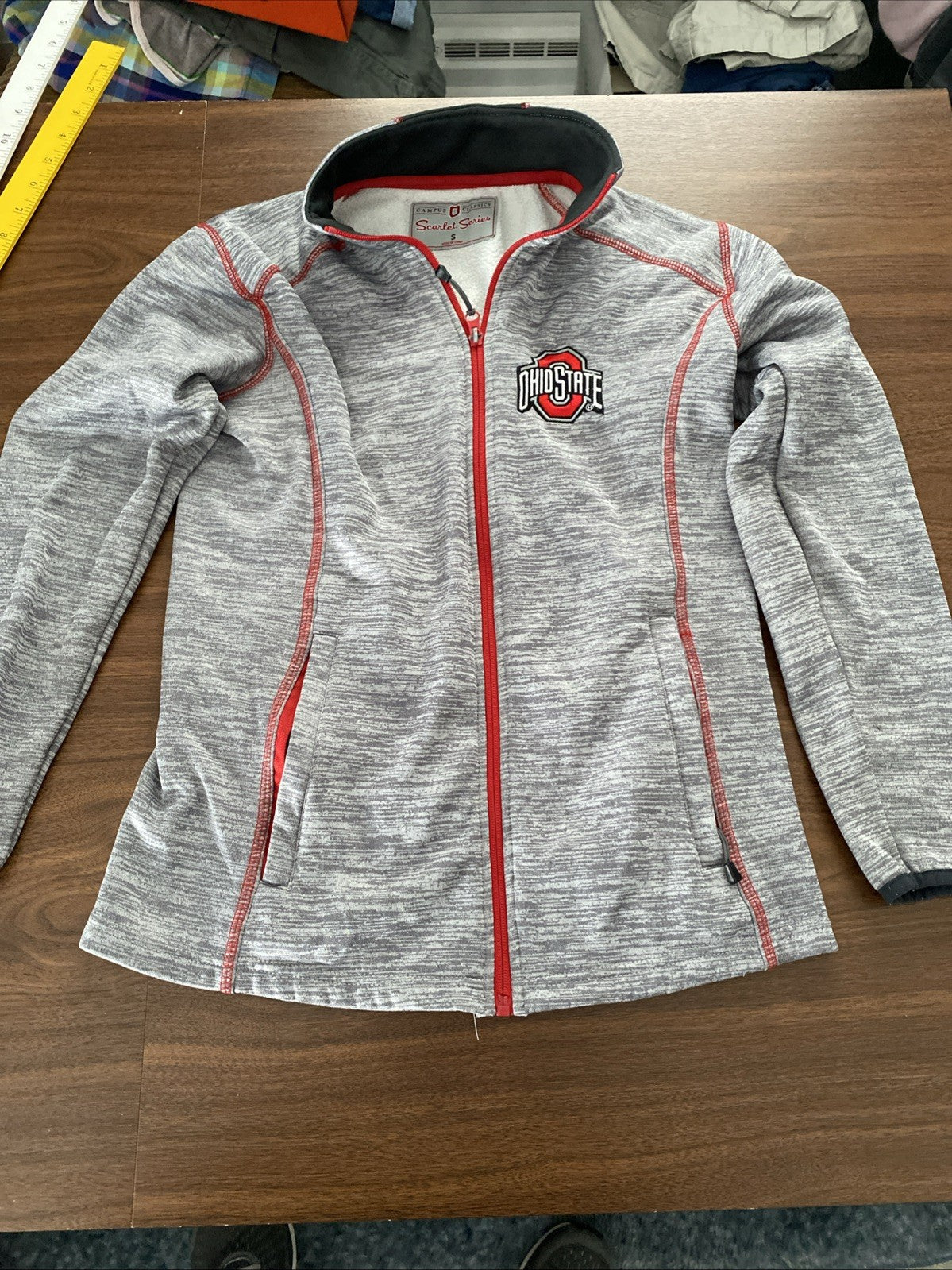 Scarlett series women’s size small full zip Ohio State university buckeyes jacke