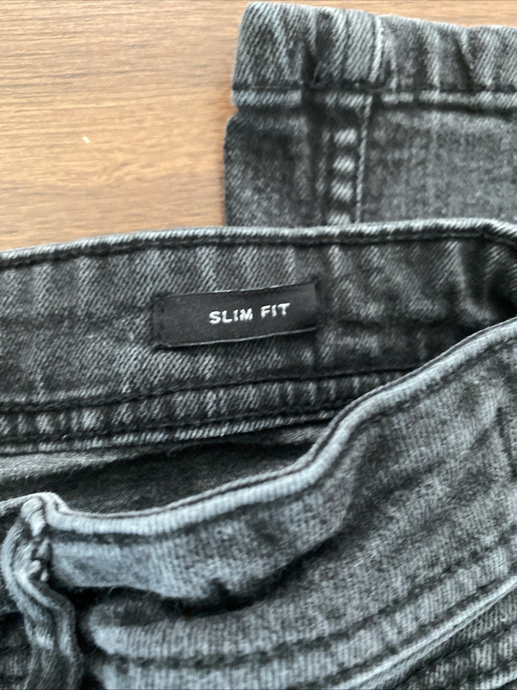 Kenneth Cole Men’s Size 32 X 30 Black Denim Slim Fit Jeans READ