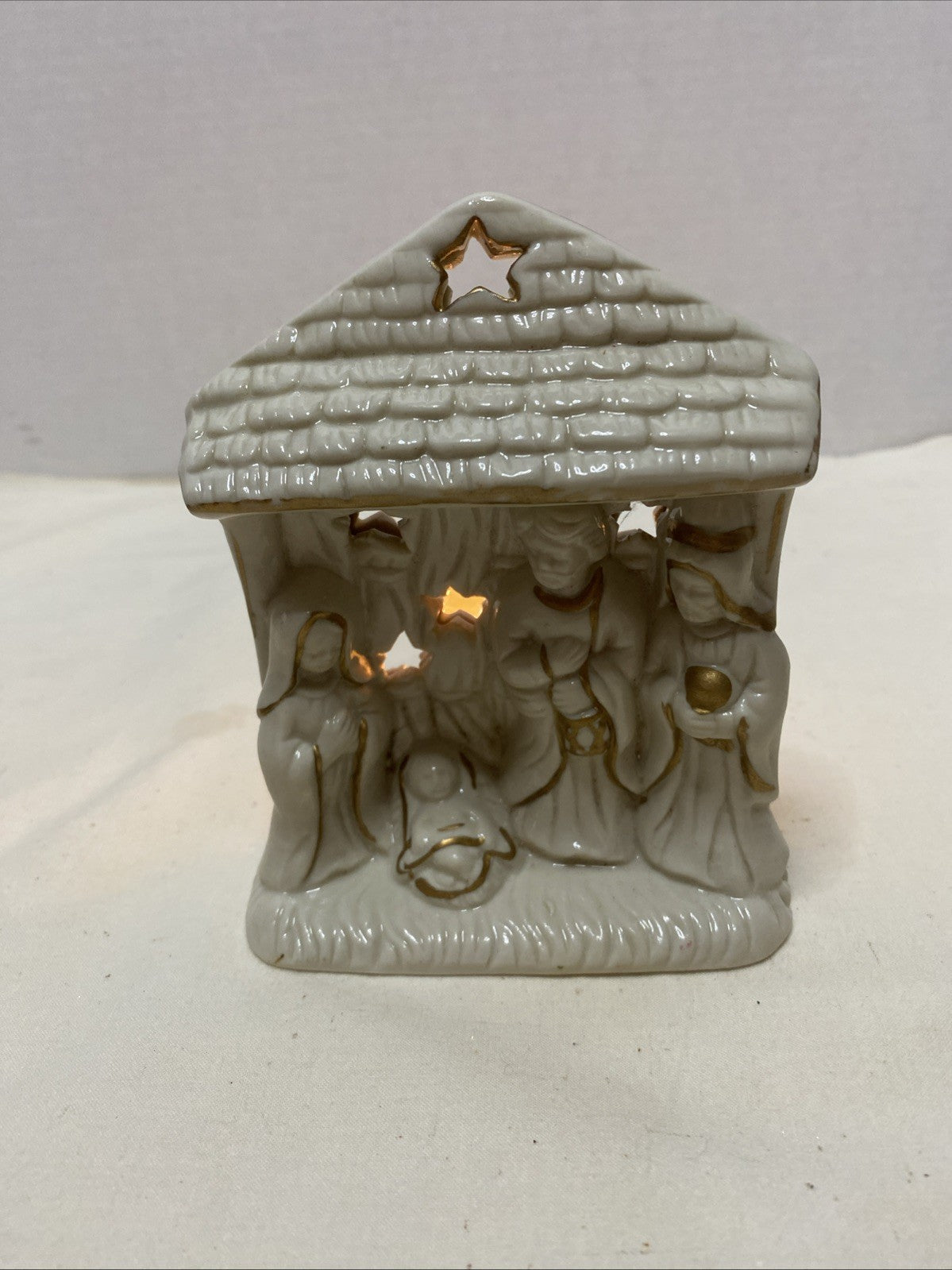 SMALL VINTAGE PORCELAIN NATIVITY SCENE 5" ONE CANDLE HOLDER #473