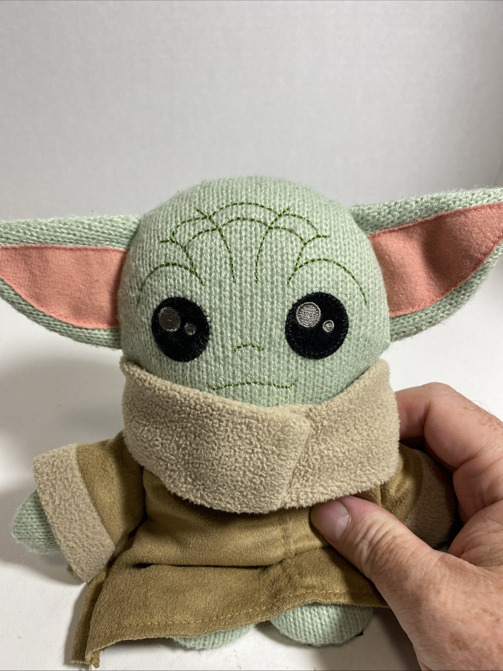 Grogu The Child 8" Plush – Knitted Exclusive Mandalorian Collection Star Wars To