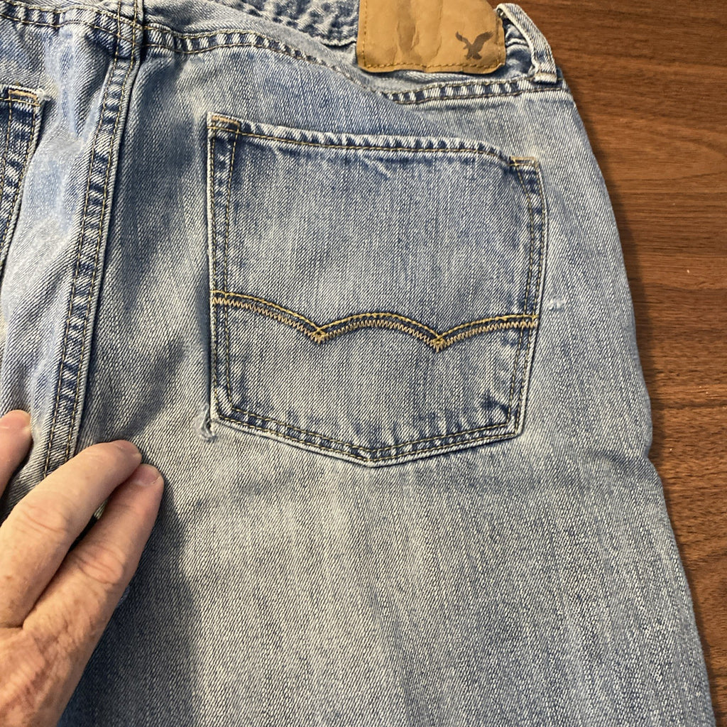 American Eagle jeans low rise boot 30x34
