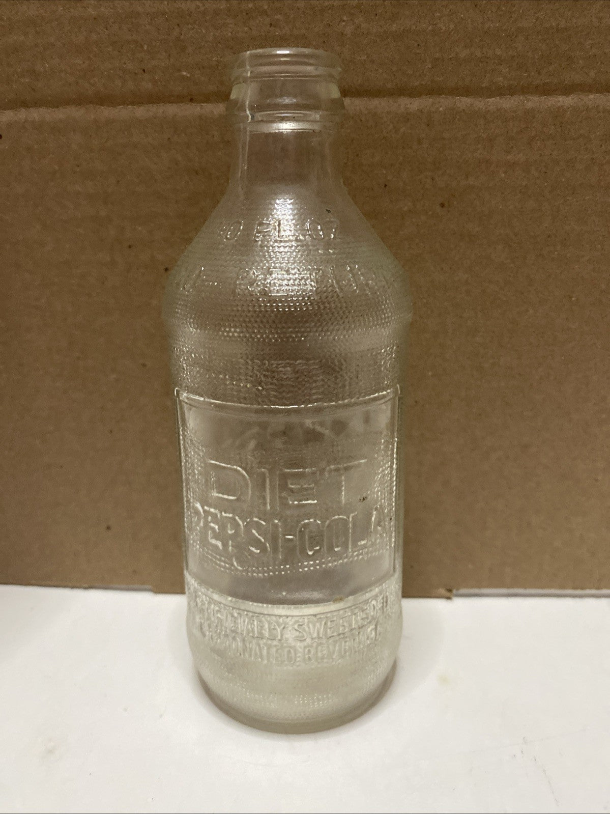 Vintage Diet Pepsi Soda Beverage 10 oz bottle 67' Clear Glass 