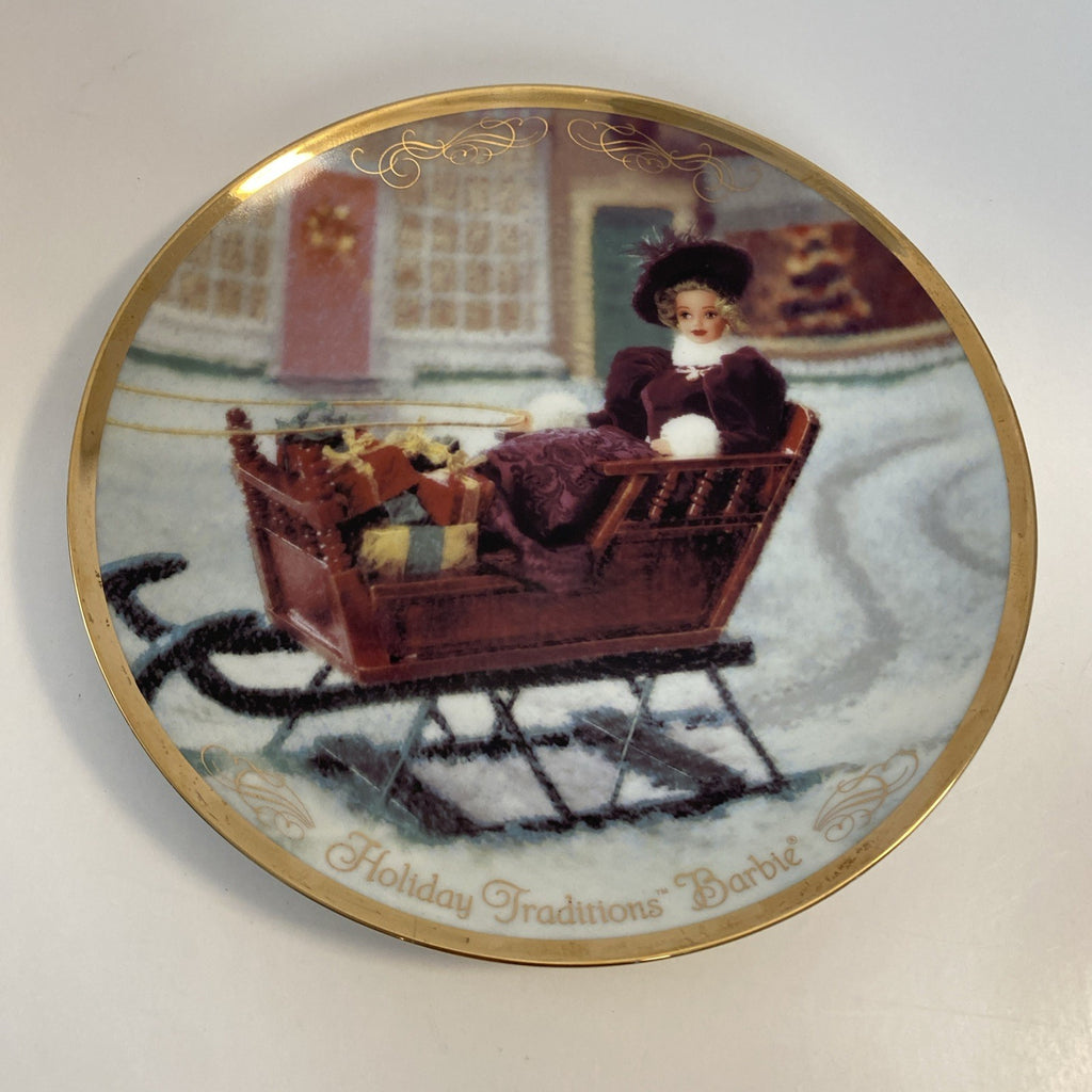 Holiday Traditions Barbie Plate -1997. #8567. 1997 holiday homecoming collection
