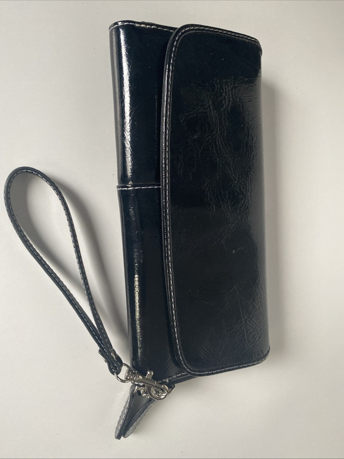 Liz Claiborne WRISTLET SMALL LOGO FASHION BAG BLACK CLASSIC PURSE