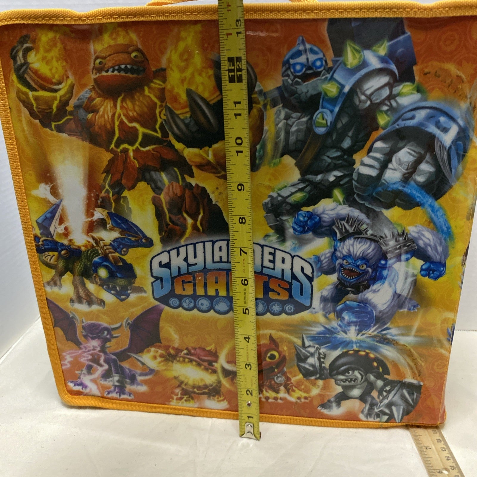 Official Skylanders Giants Carrying Storage, & Display Soft Case 14x13.5