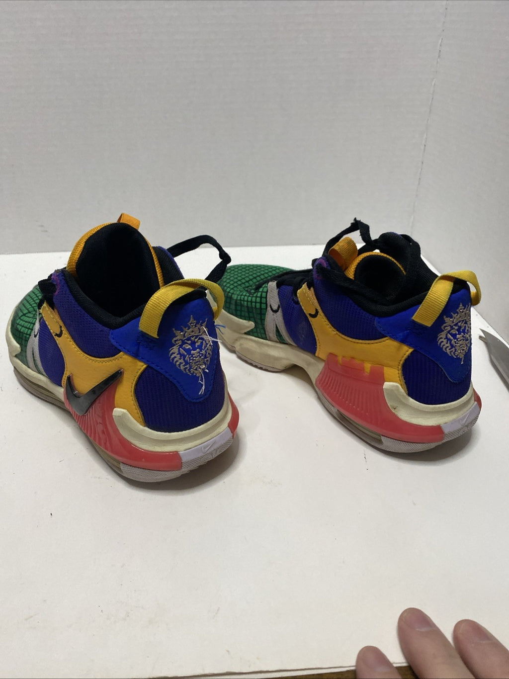 Nike Basketball Shoes Colorful Design Athletic Sneakers Kids 4.5 Y