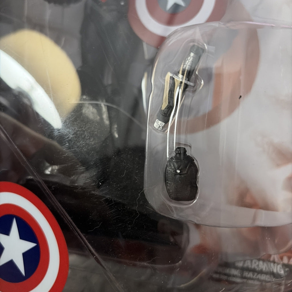Marvel: Select: Captain America Figure New In Box, Box Is Damaged