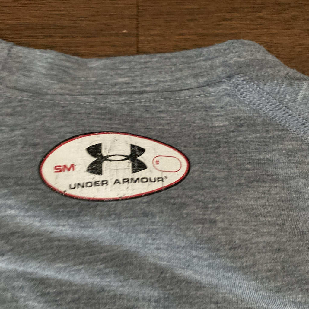 Under Armour small short sleeve shirt FBI logo left sleeve