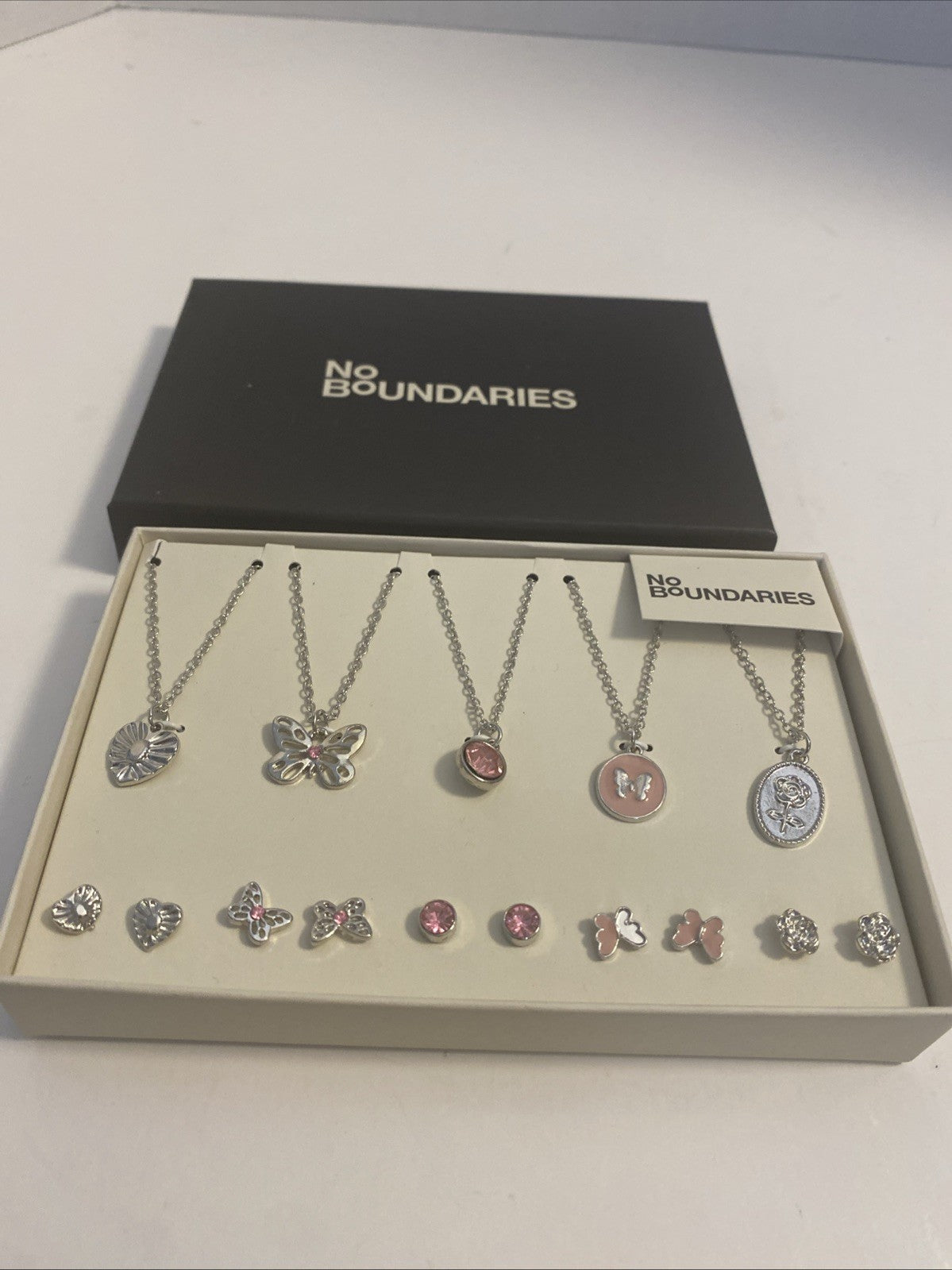 No Boundaries Five necklaces and Matching earrings sets