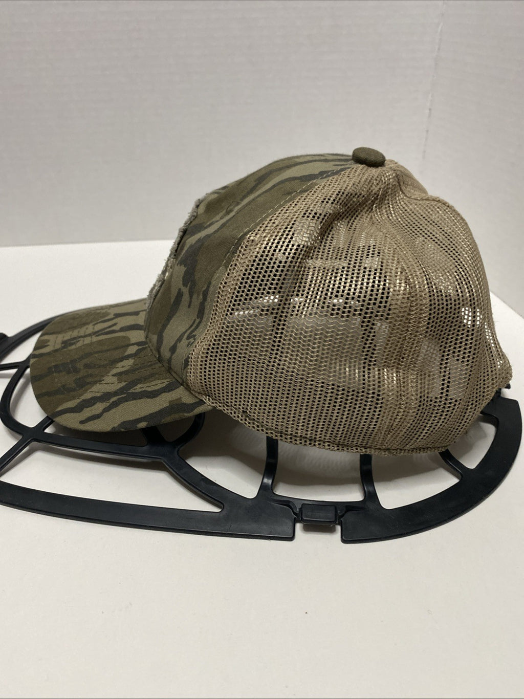 Ducks Unlimited Mesh SnapBack Trucker Cap Hat Olive Green Camouflage Adjustable