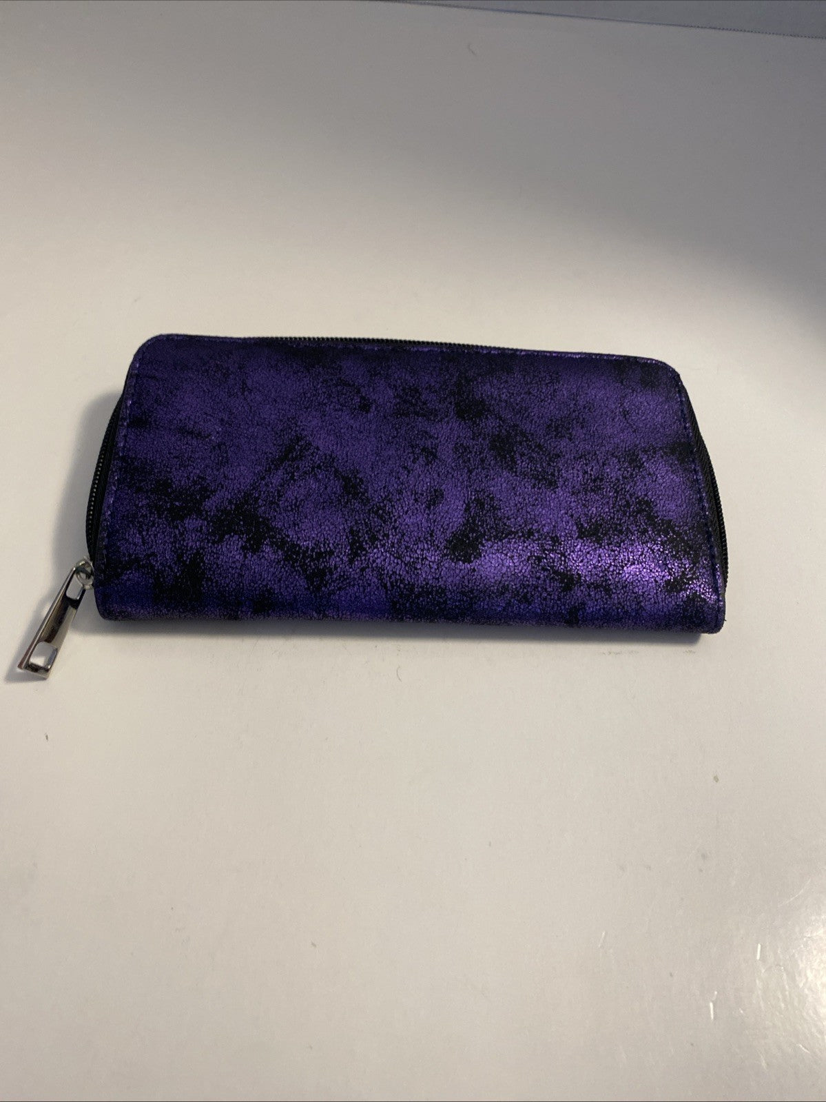 Used / Nightmare Skellington / Purple w/ Face / Zip Around / Wallet w/ Coin