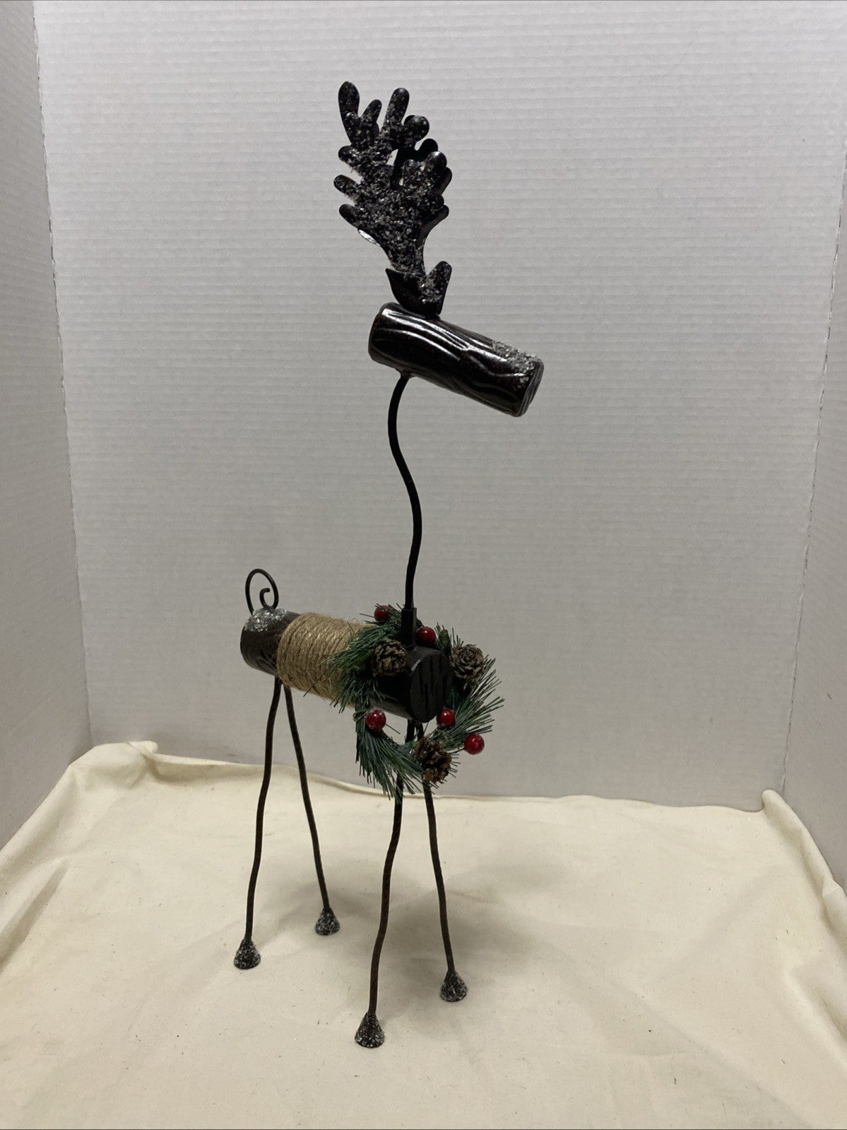 Christmas Decorative Metal Reindeer W Green Wreath Indoor Outdoor Decor