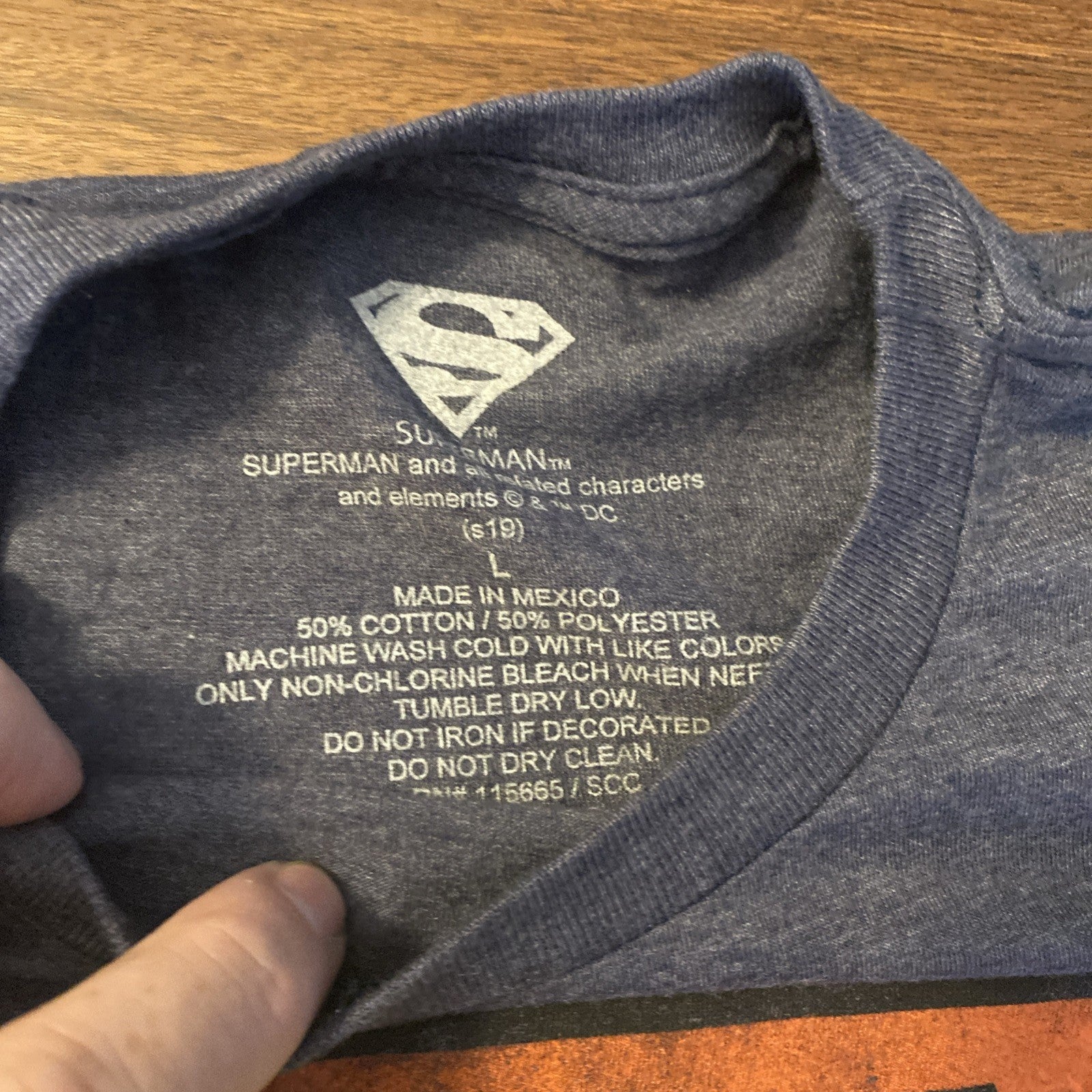 Superman Shirt Men's XL Blue Short Sleeve Graphic Print Logo Superhero