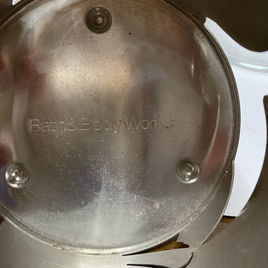 Bath & Body Works 3 Wick 14.5 oz  Candle Holder Silver Red Snowman Slatkin