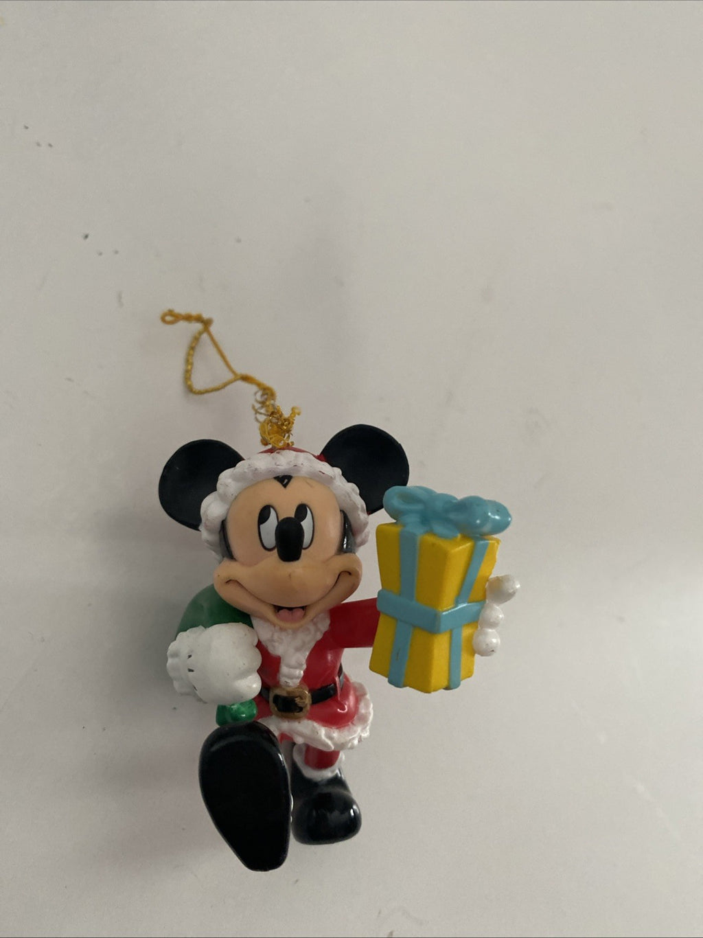 Enesco Disney Mickey Unlimited Santa Mickey Mouse Christmas Ornament w Orig Box