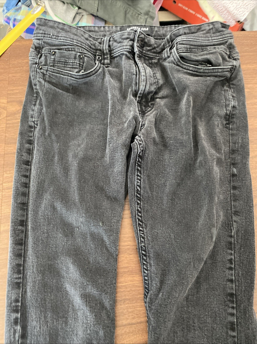 Kenneth Cole Men’s Size 32 X 30 Black Denim Slim Fit Jeans READ