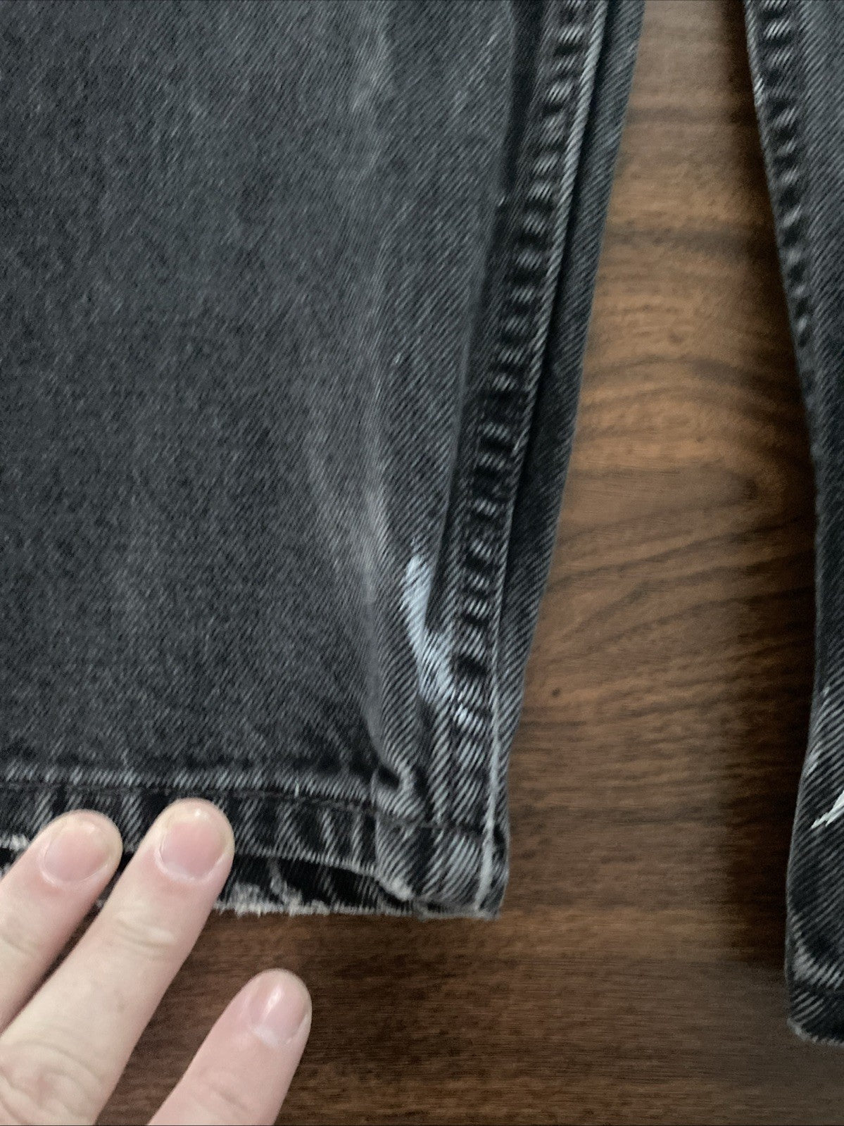 Levis 550 Mens Jeans Size 40x30 Relaxed Fit Black 100% Cotton Thick Material
