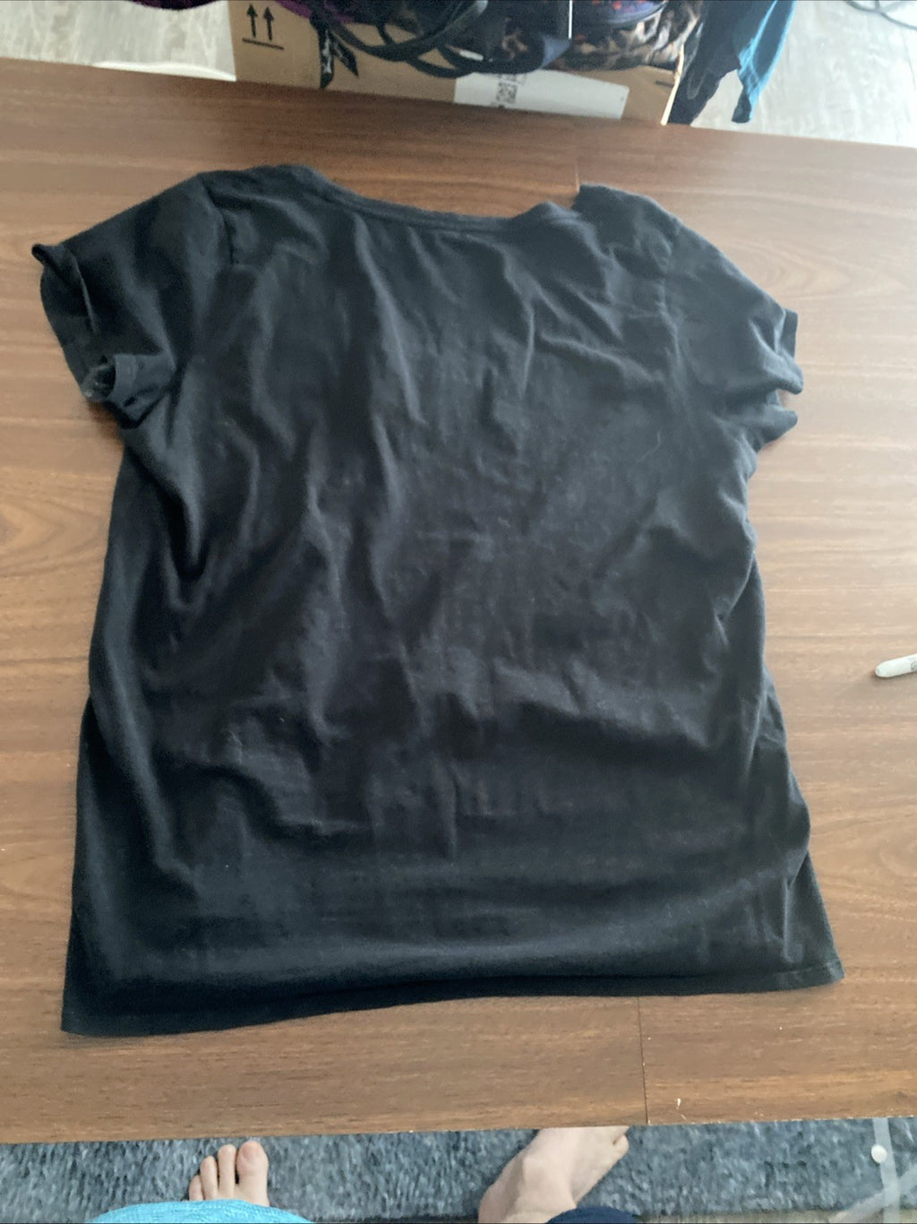Pink Victoria’s Secret women’s large short sleeve shirt black cotton