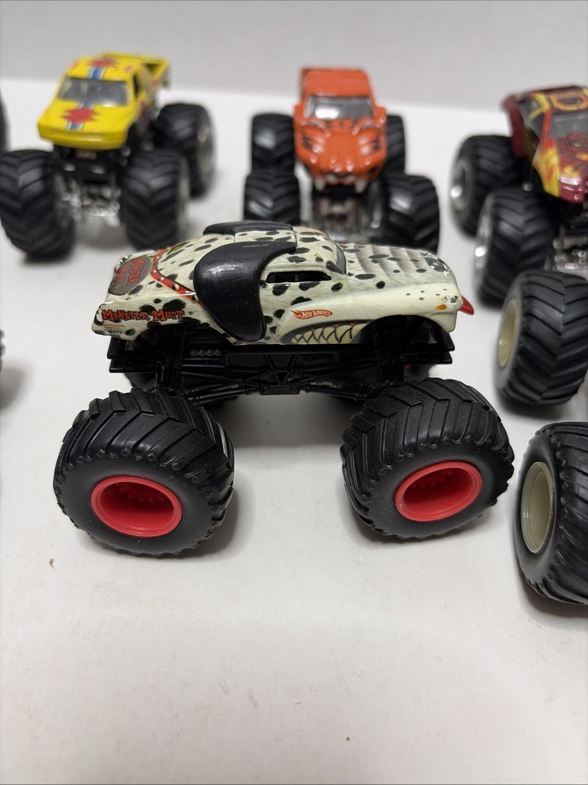 Monster Jam Lot Of 8 Diecast 1:64 Scale Monster Trucks