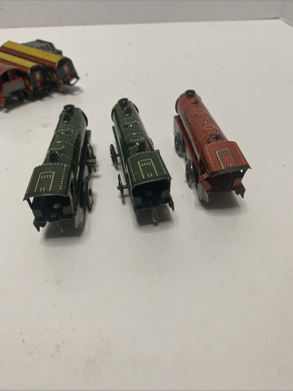 Ranger R.R. Tin Train 10 Cars  3 Engines Please See Pics