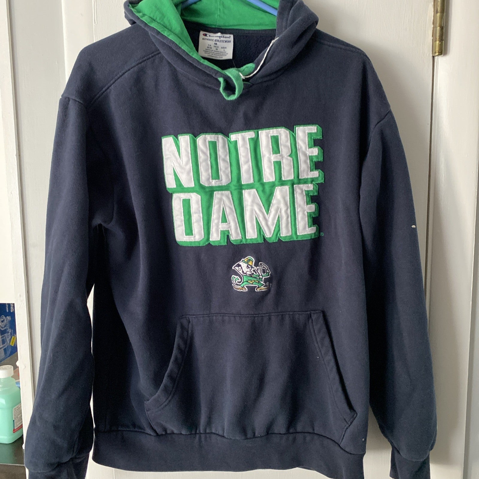 Champion Notre Dame Fighting Irish Hoodie Sweatshirt Size Medium Navy Blue Mens