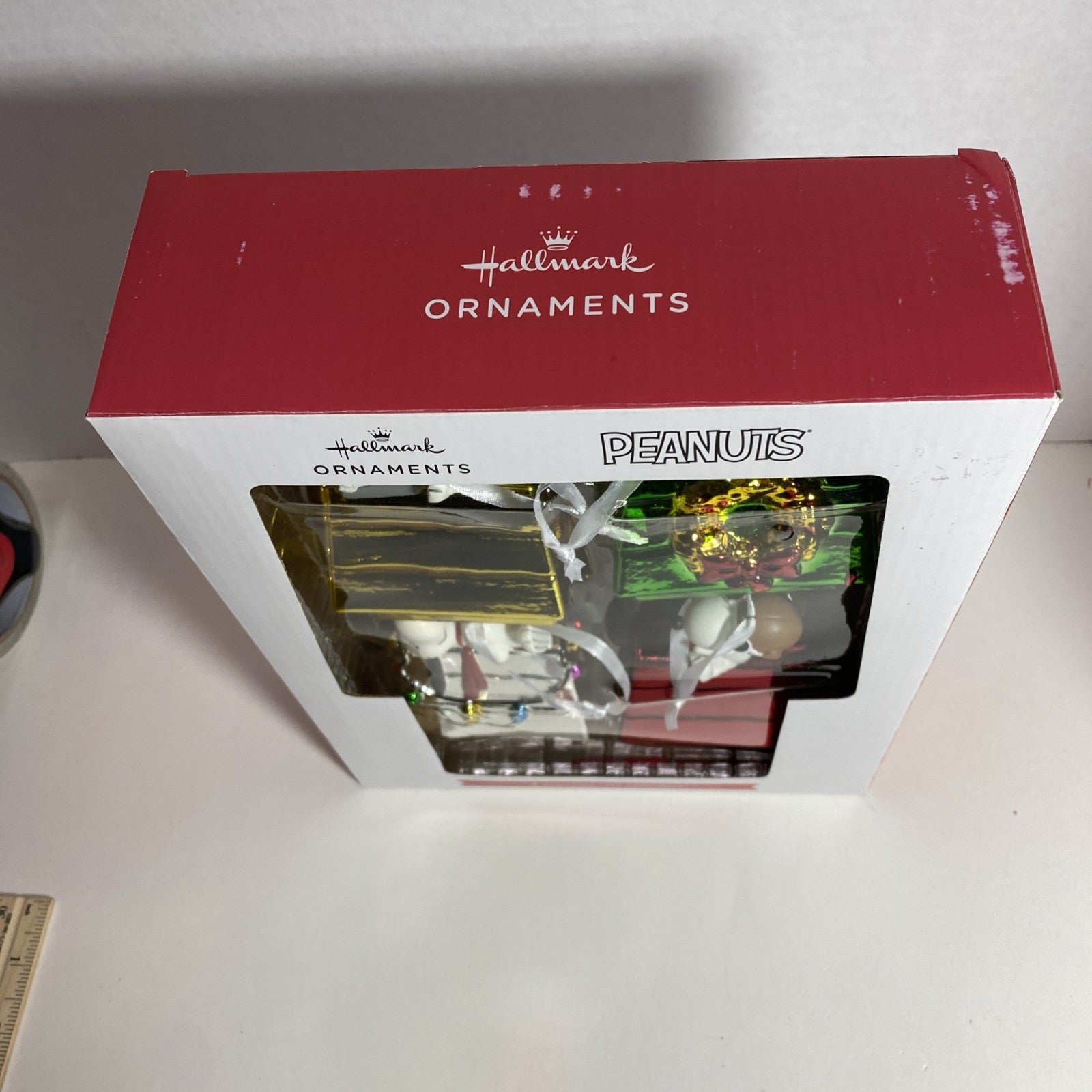NEW 2023 HALLMARK SET OF 4 CHRISTMAS GLASS ORNAMENTS PEANUTS SNOOPY DOGHOUSE 5"