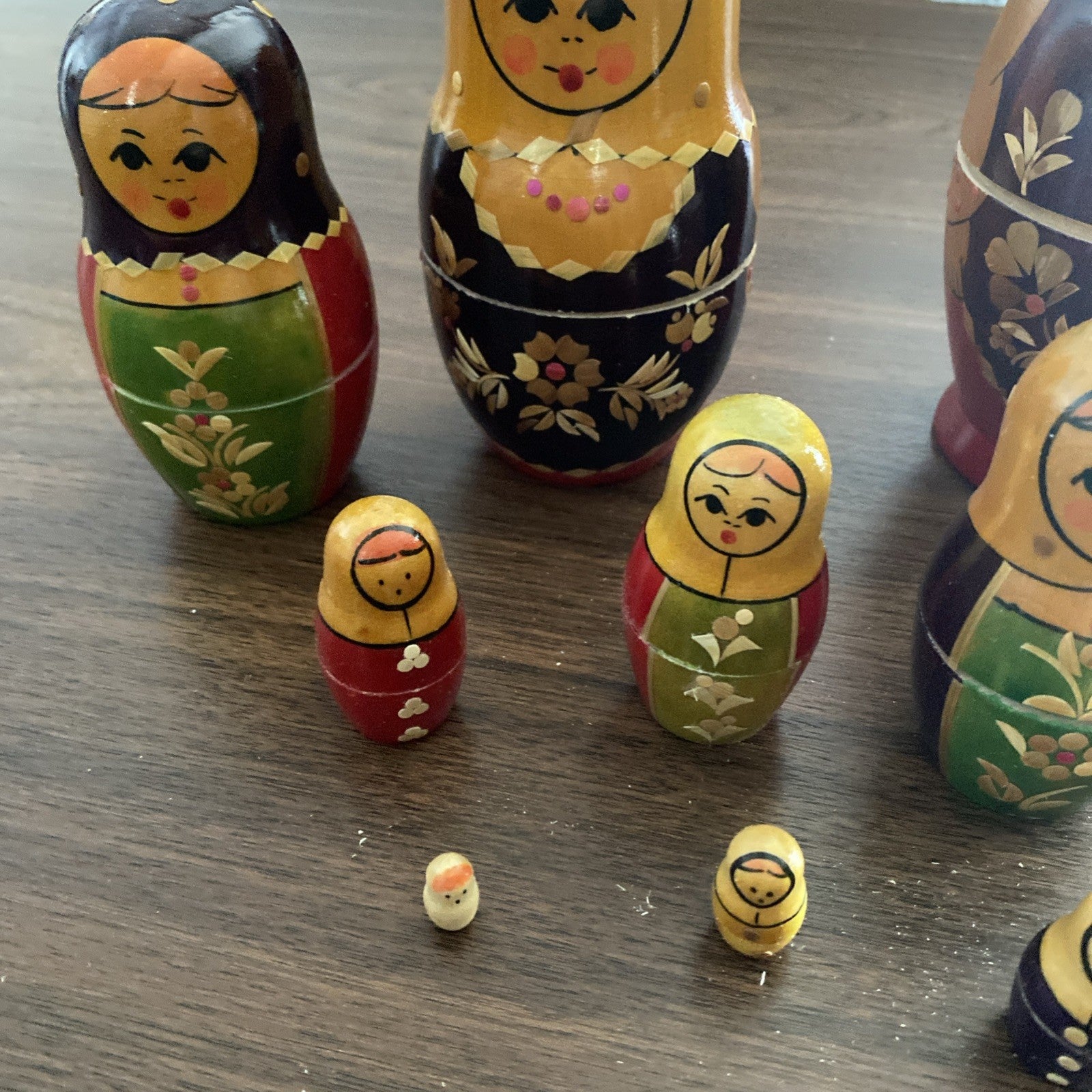 Antique Vintage Russian Nesting Dolls Set Of 9