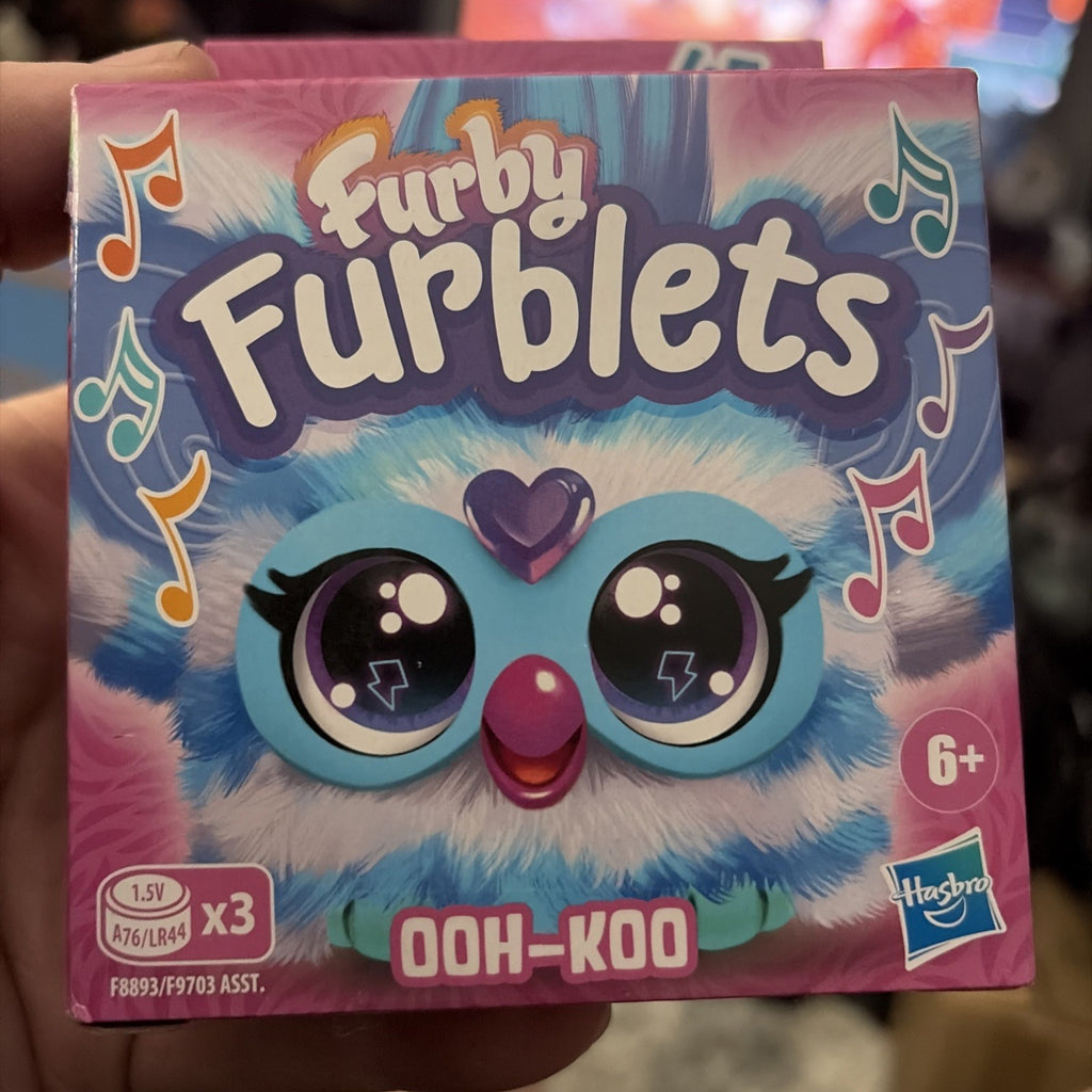 Hasbro Collectibles - Furby Furblets - Ooh-Koo New Toy Collectible French 